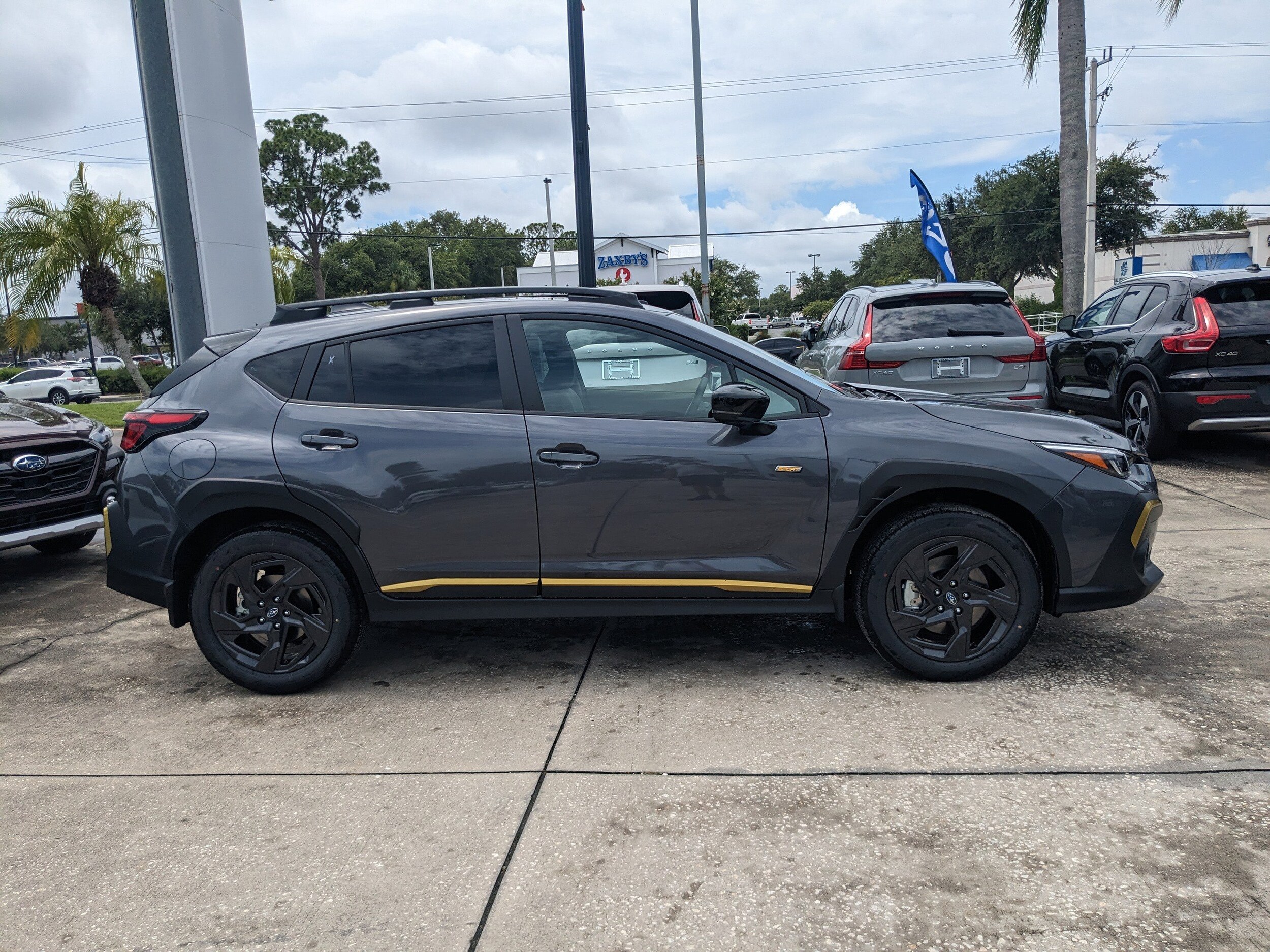 2025 Subaru Crosstrek Sport photo 2