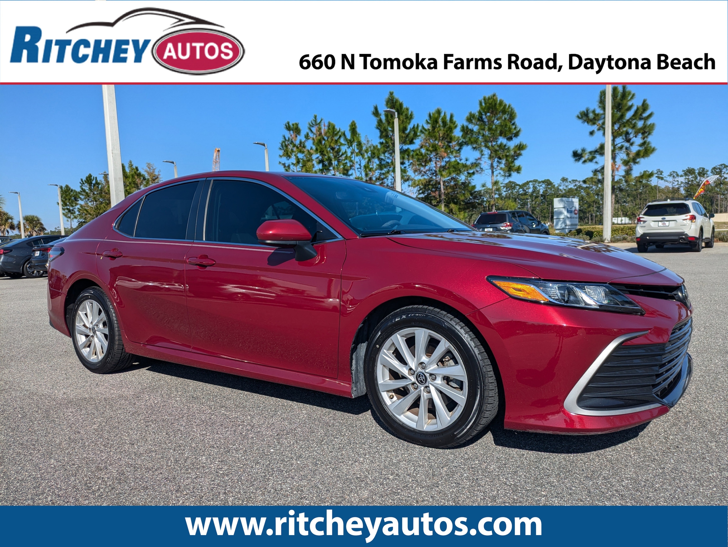 2022 Toyota Camry LE's photo