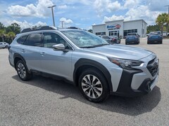 2025 Subaru Outback Touring SUV