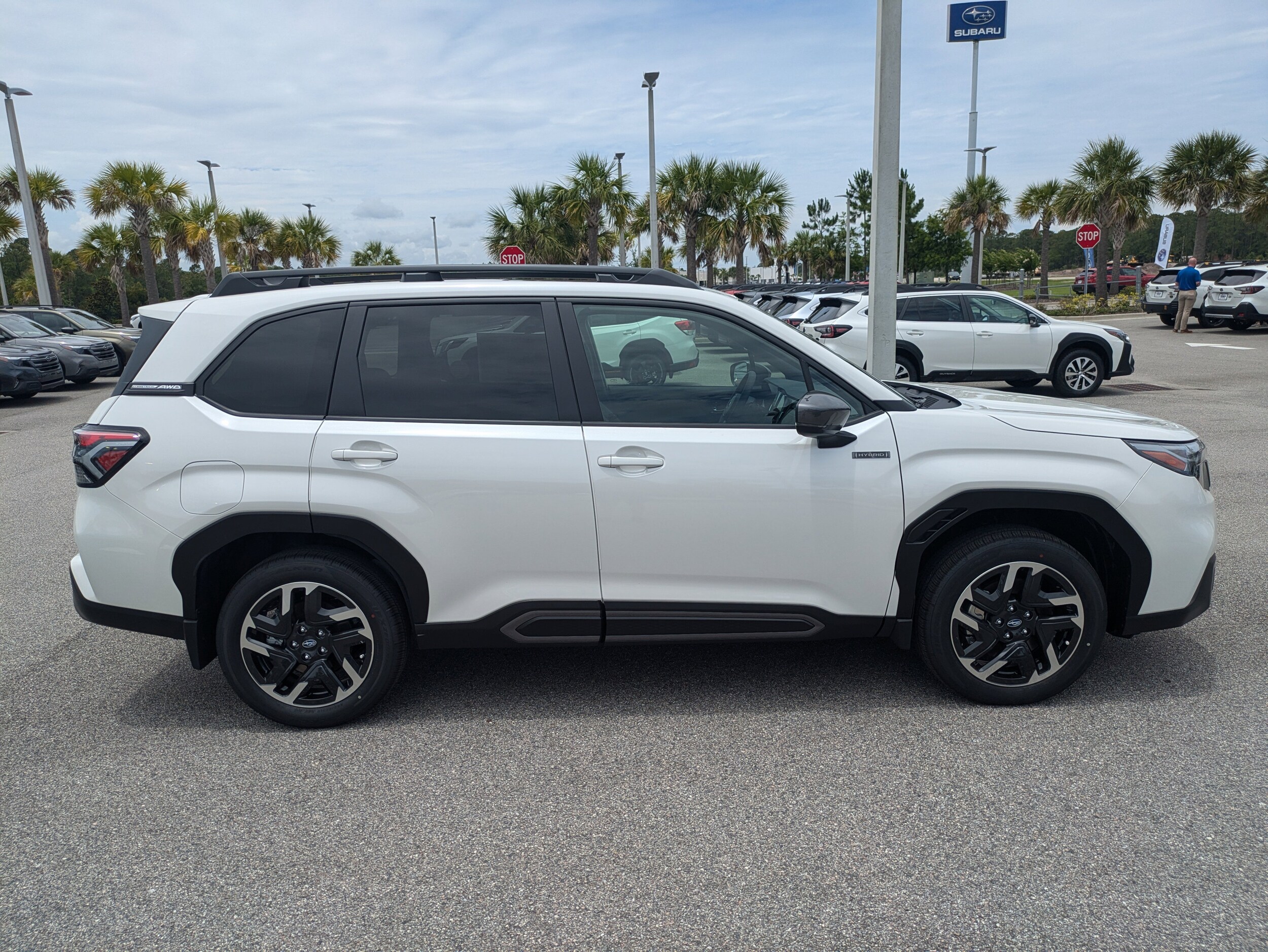 2025 Subaru Forester Limited photo 2