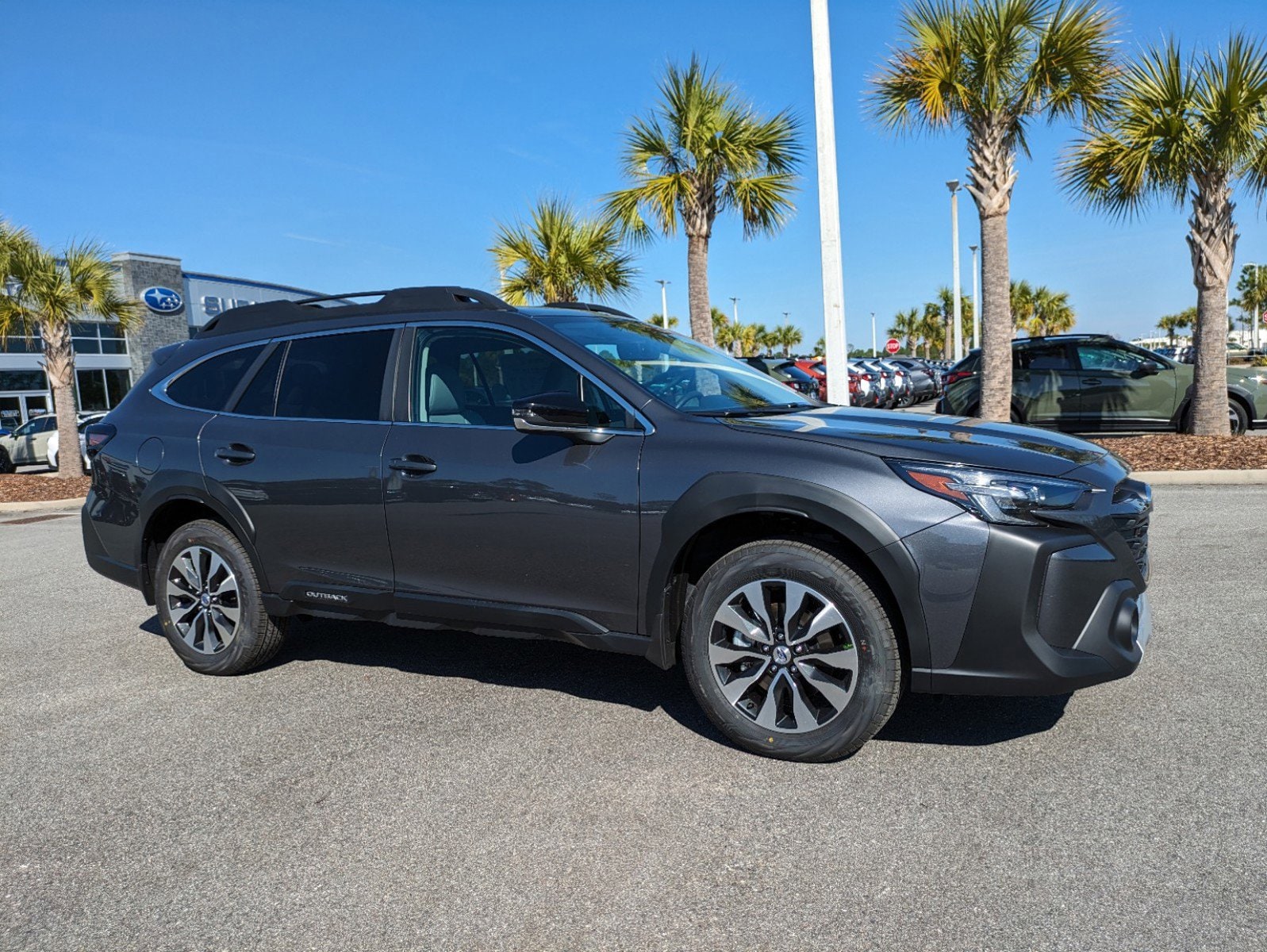 Used 2024 Subaru Outback Limited with VIN 4S4BTGND6R3236258 for sale in Daytona Beach, FL