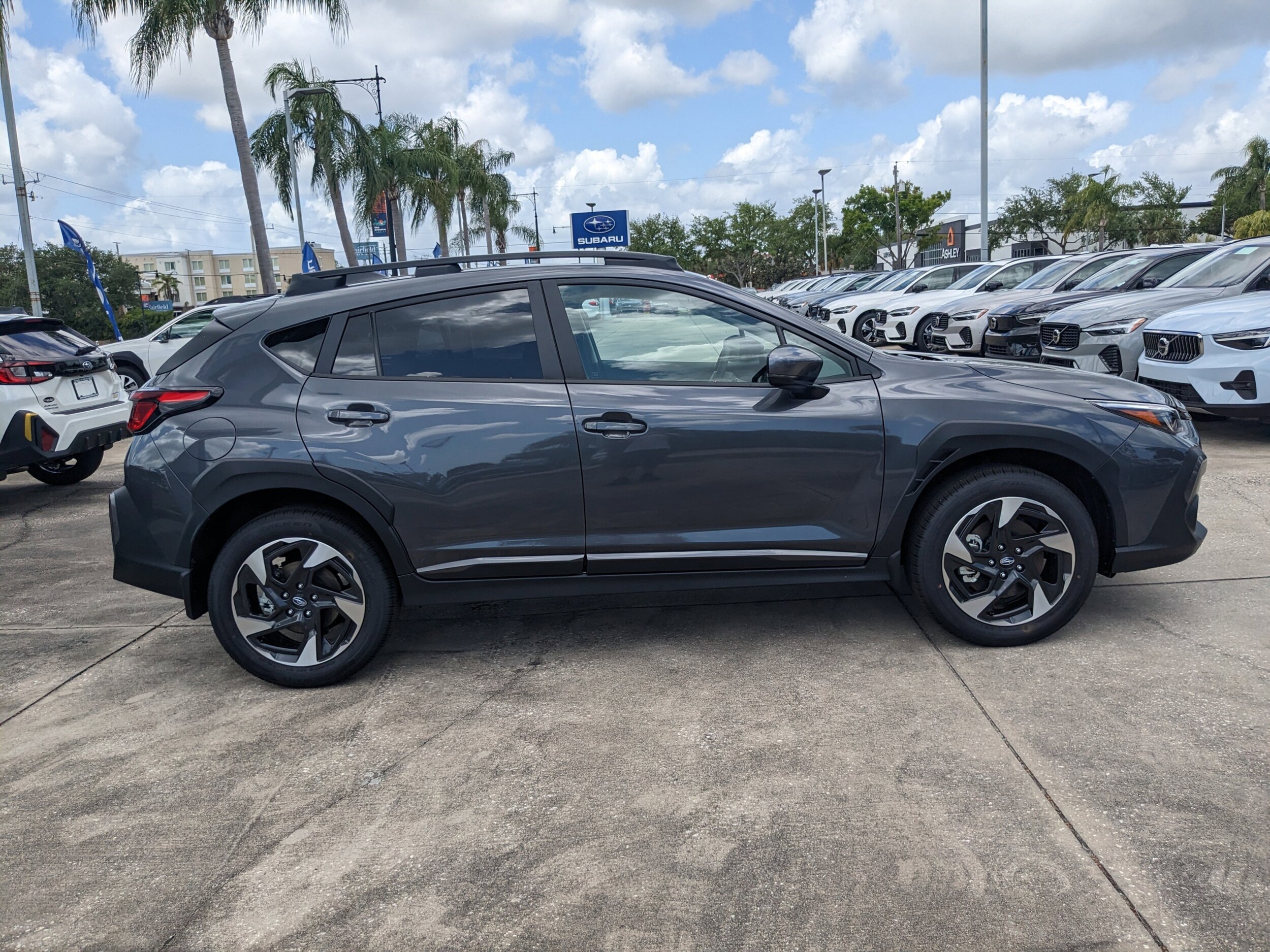 2025 Subaru Crosstrek Limited photo 3