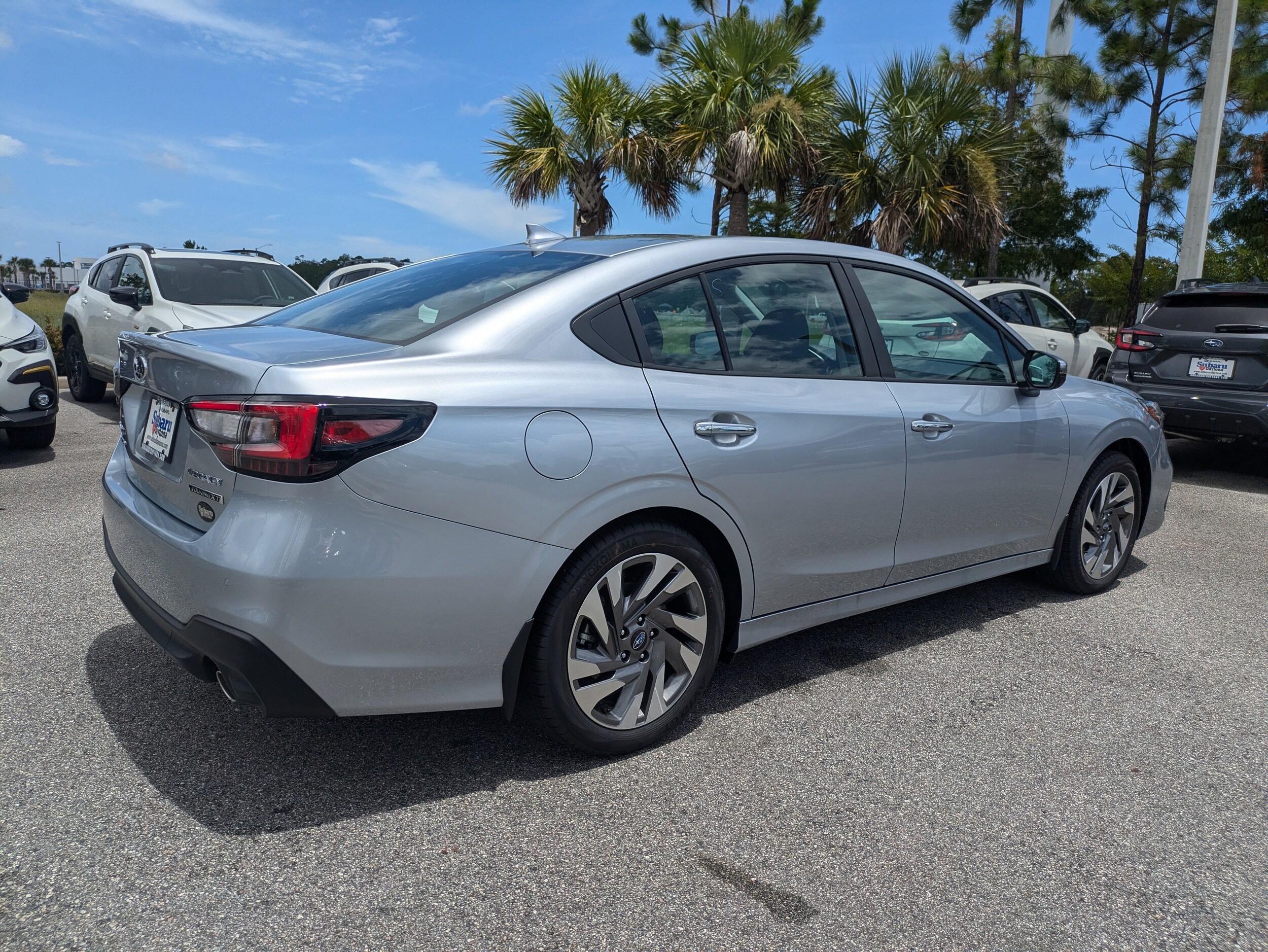 2025 Subaru Legacy Touring XT photo 3