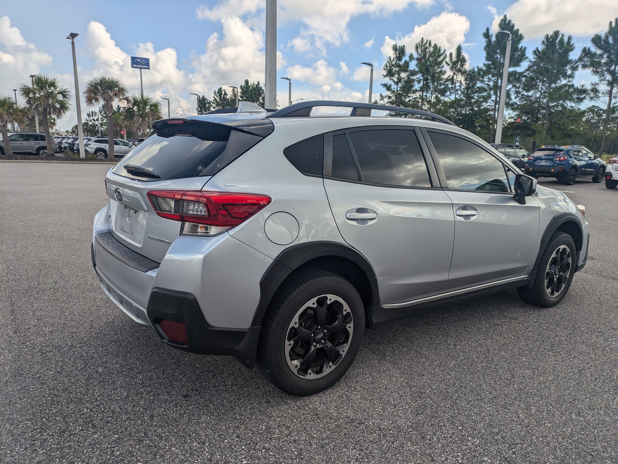 2022 Subaru Crosstrek Premium photo 4