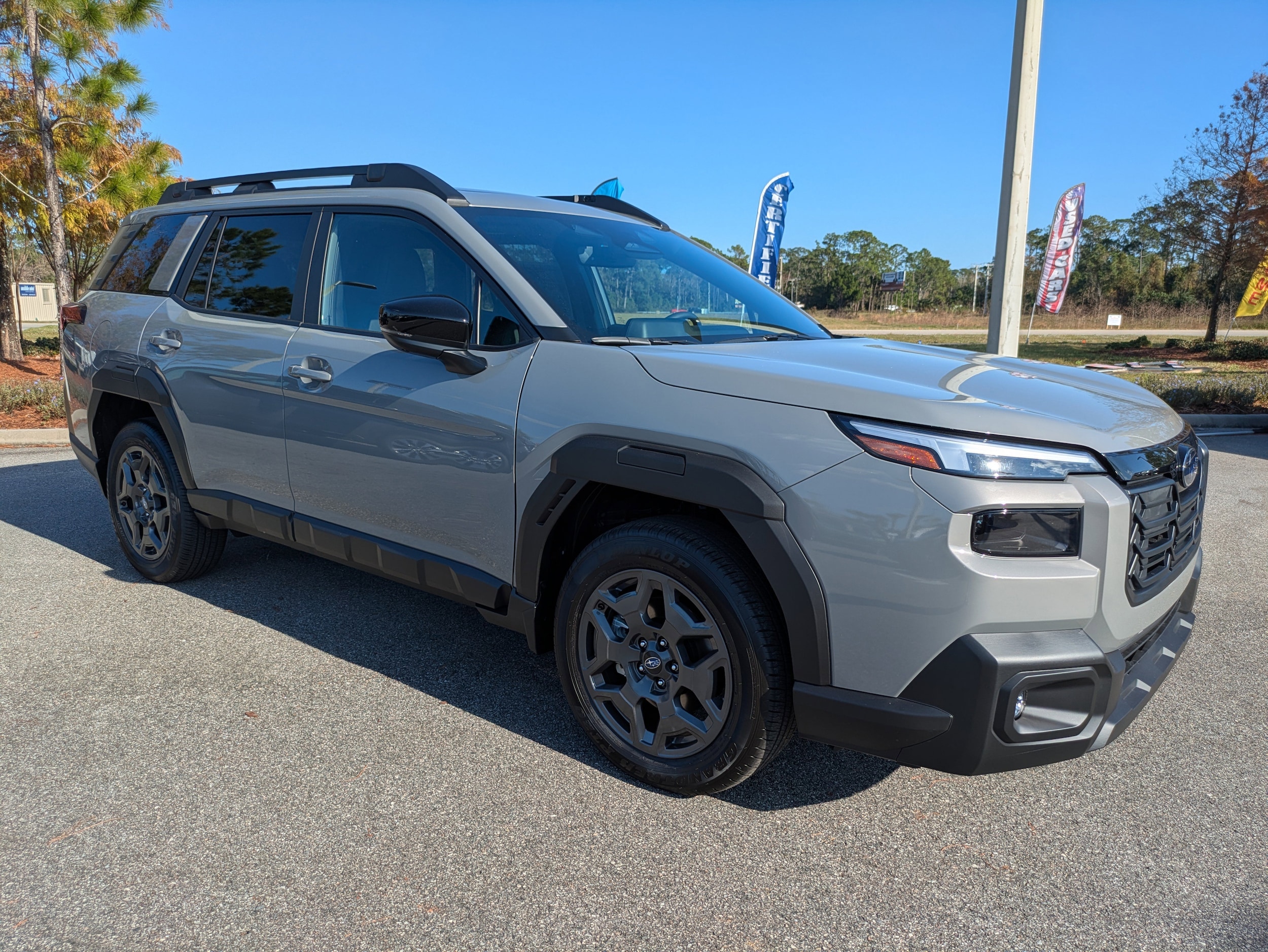 2026 Subaru Outback Premium's photo