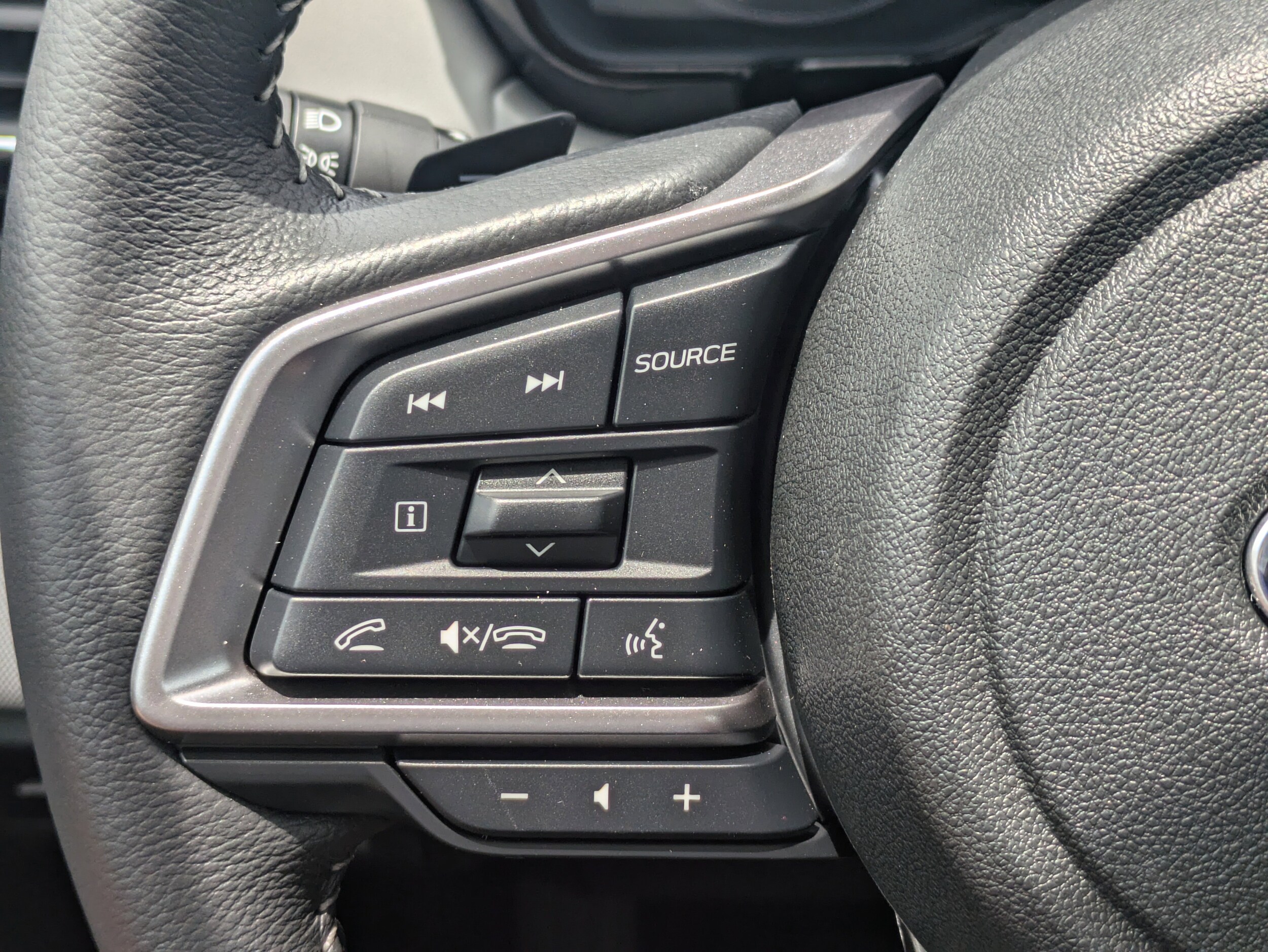 2025 Subaru Legacy Premium - Photo 23