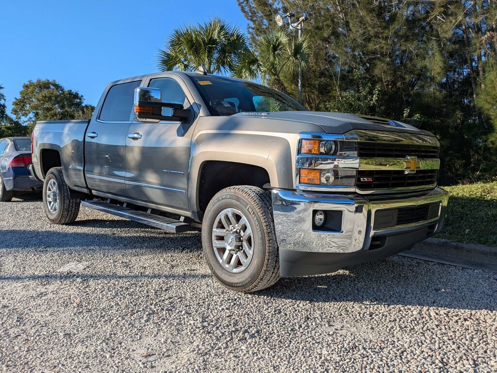 Used 2017 Chevrolet Silverado 2500HD LTZ 4WD Crew Cab 153.7 LTZ