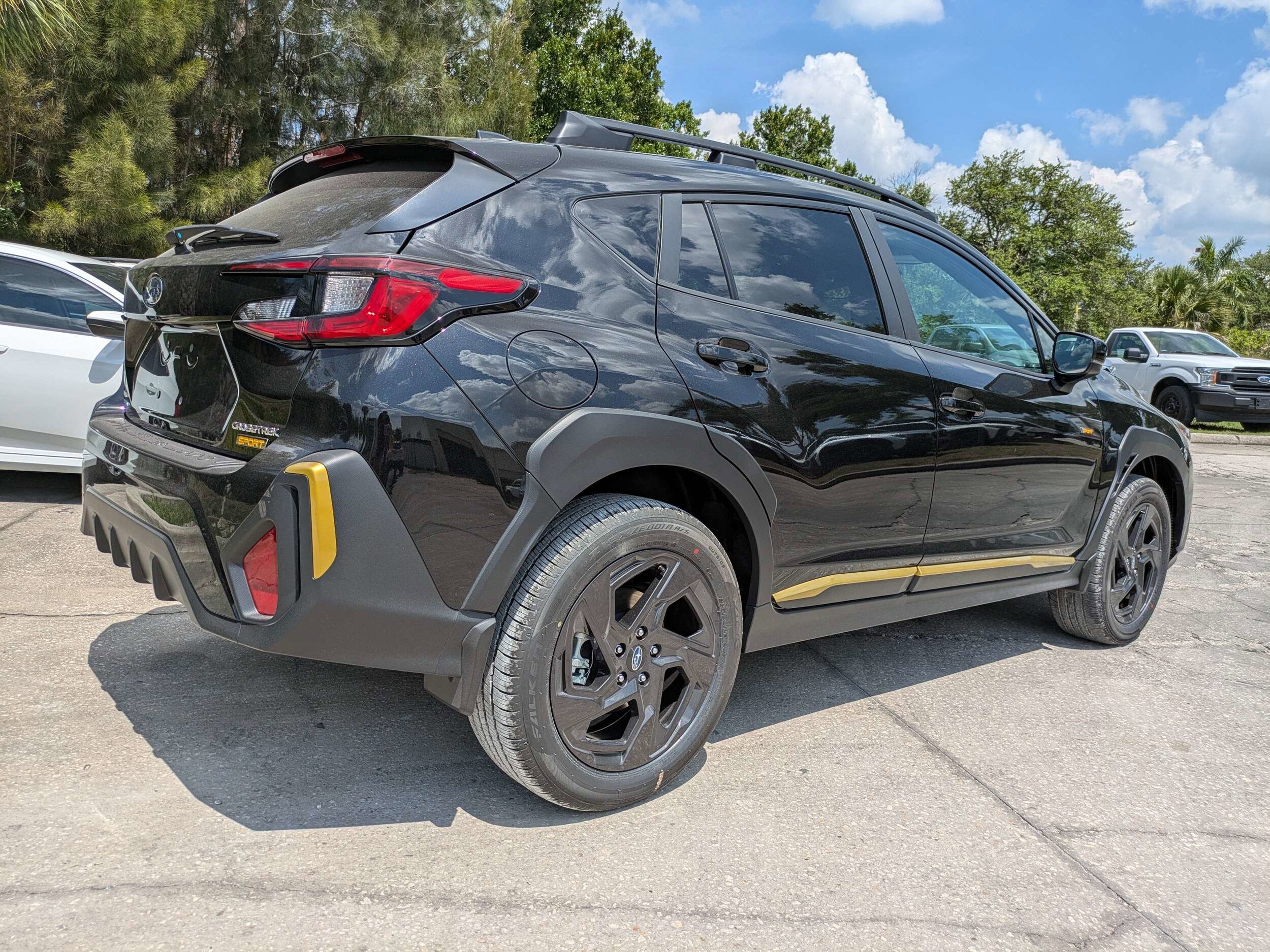 2025 Subaru Crosstrek Sport photo 4