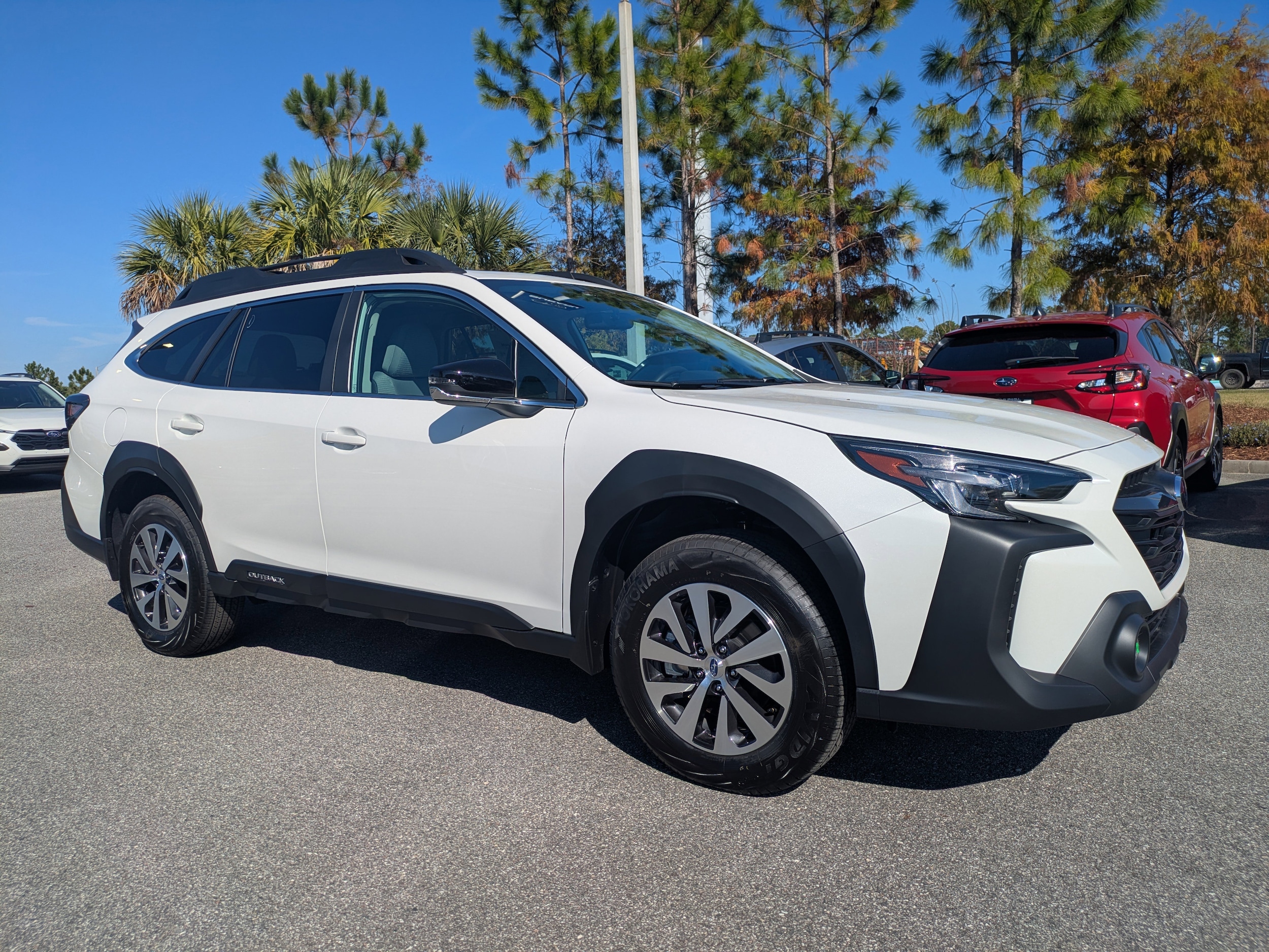 2025 Subaru Outback Premium's photo