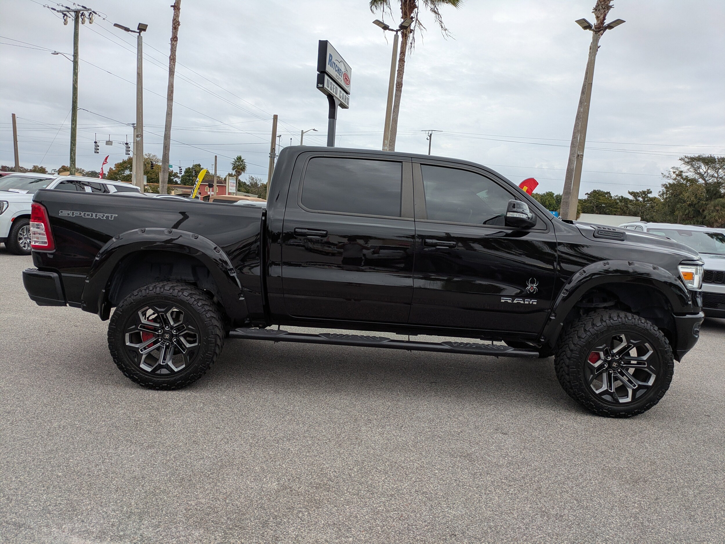 2022 Ram 1500 Big Horn photo 3