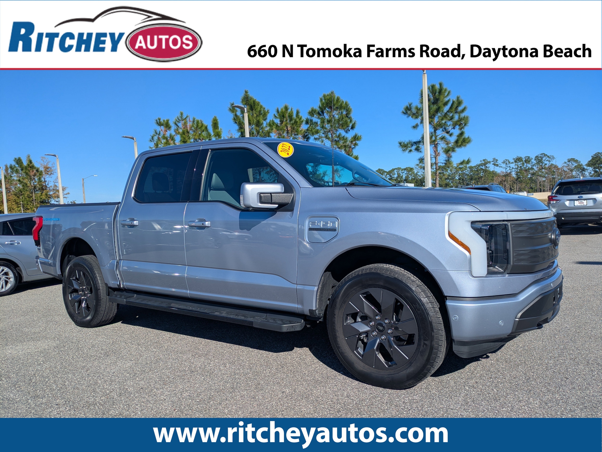 2022 Ford F-150 Lightning Lariat's photo