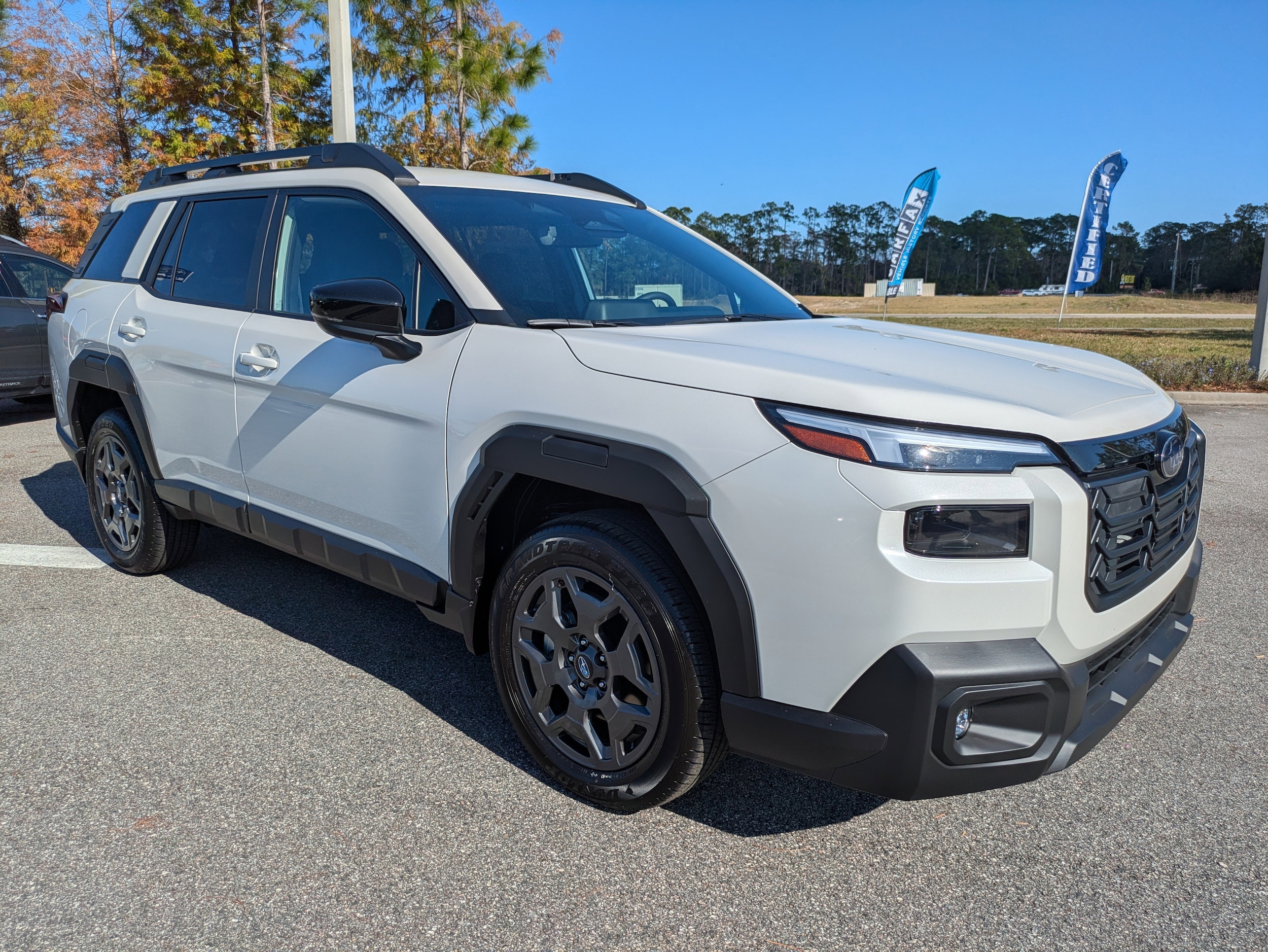 2026 Subaru Outback Premium's photo