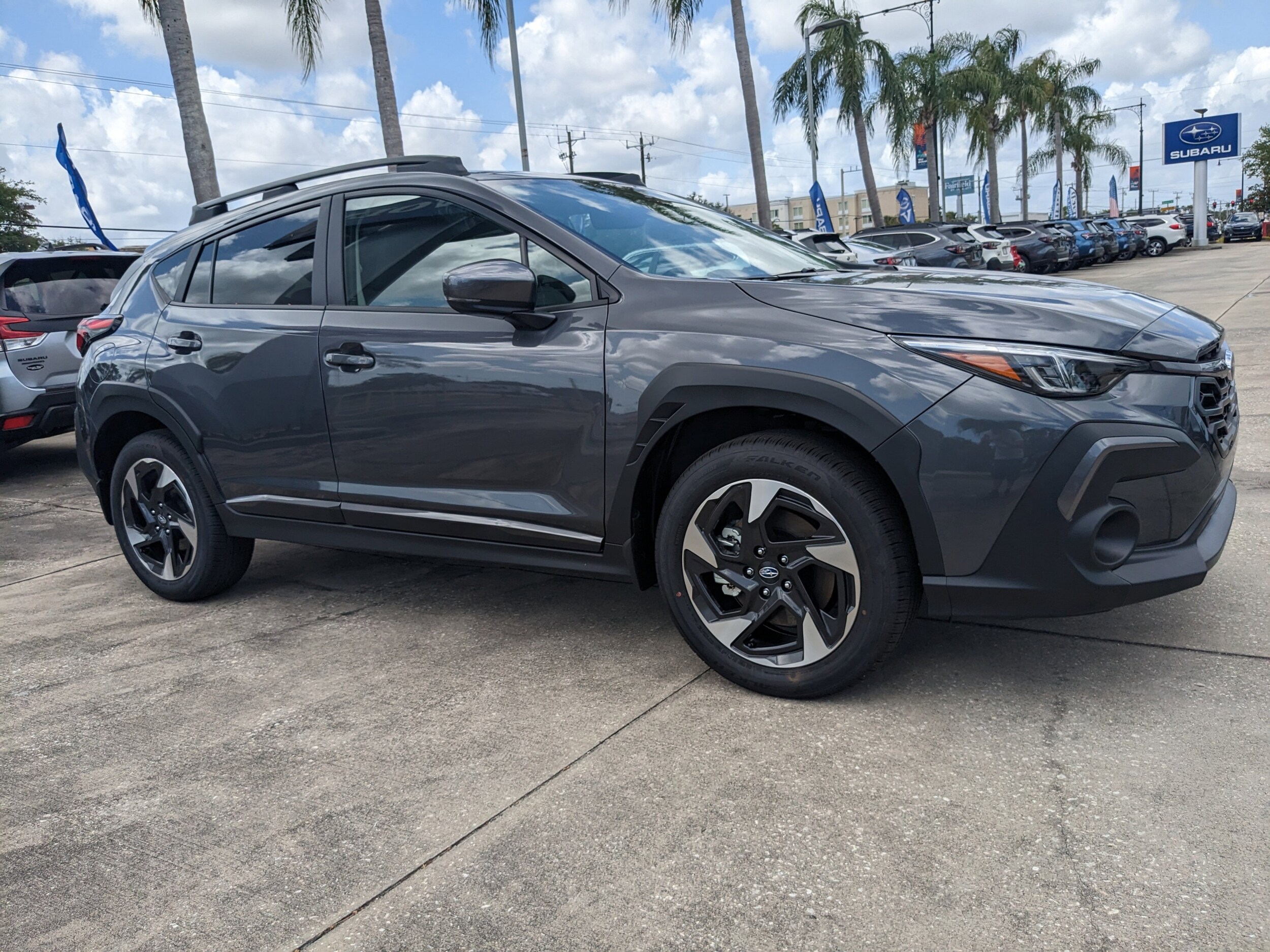 2025 Subaru Crosstrek Limited photo 2