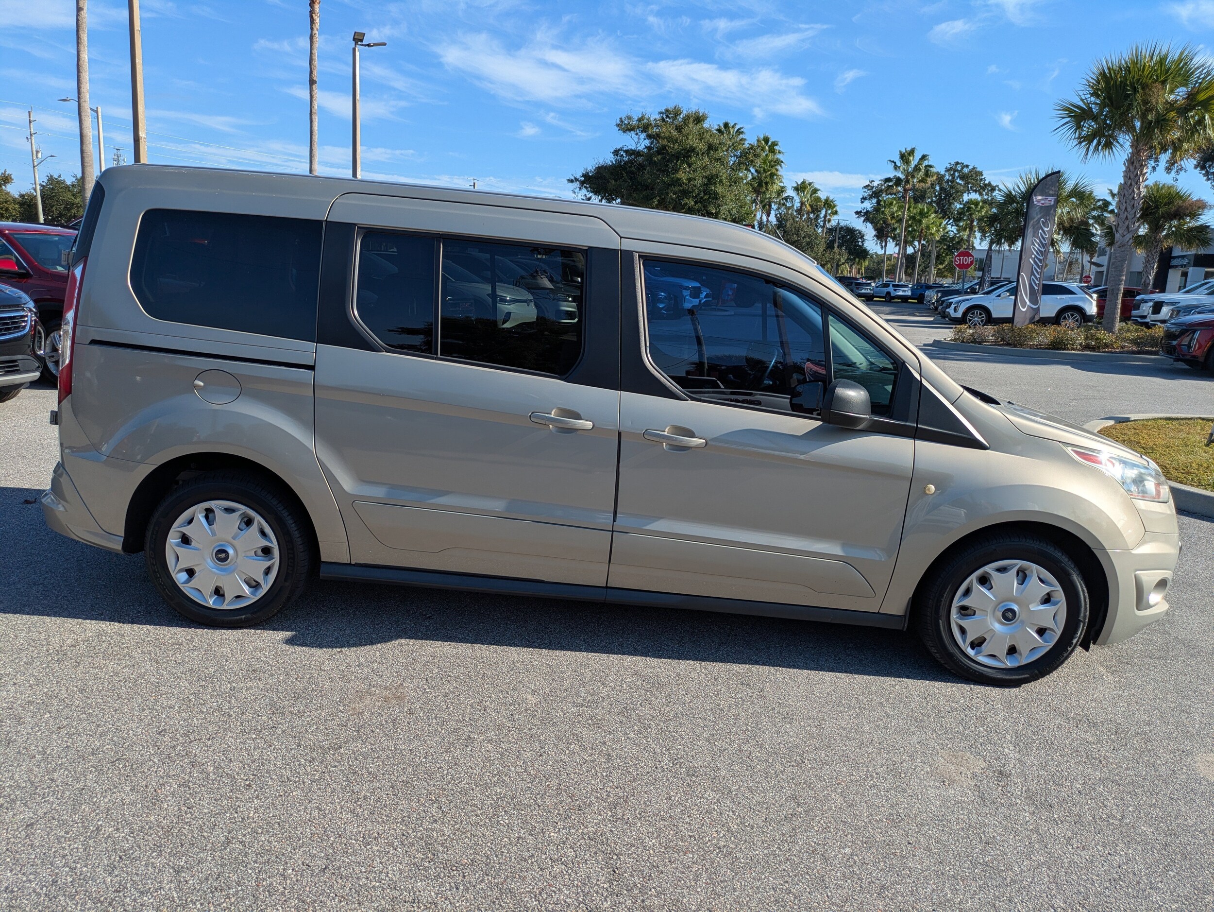2014 Ford Transit XLT photo 3