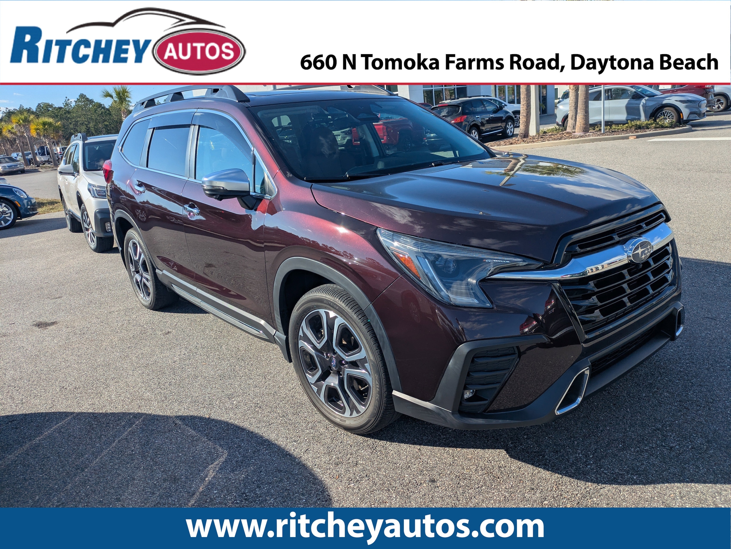 2023 Subaru Ascent Touring's photo