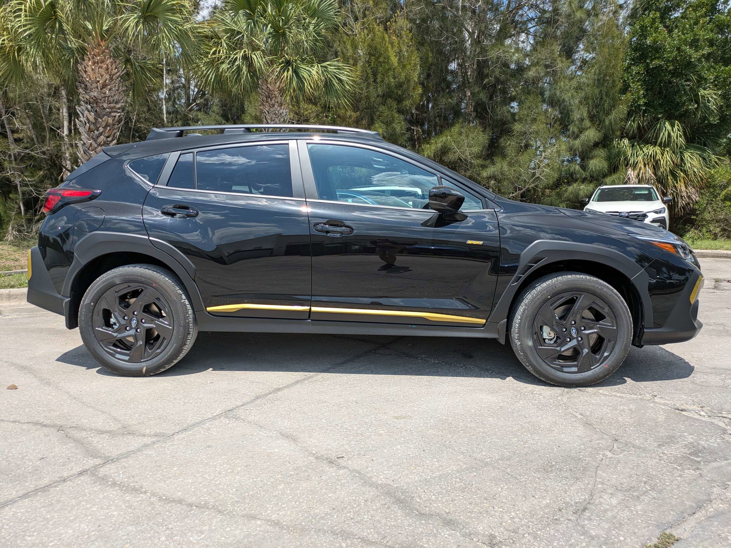 2025 Subaru Crosstrek Sport photo 3
