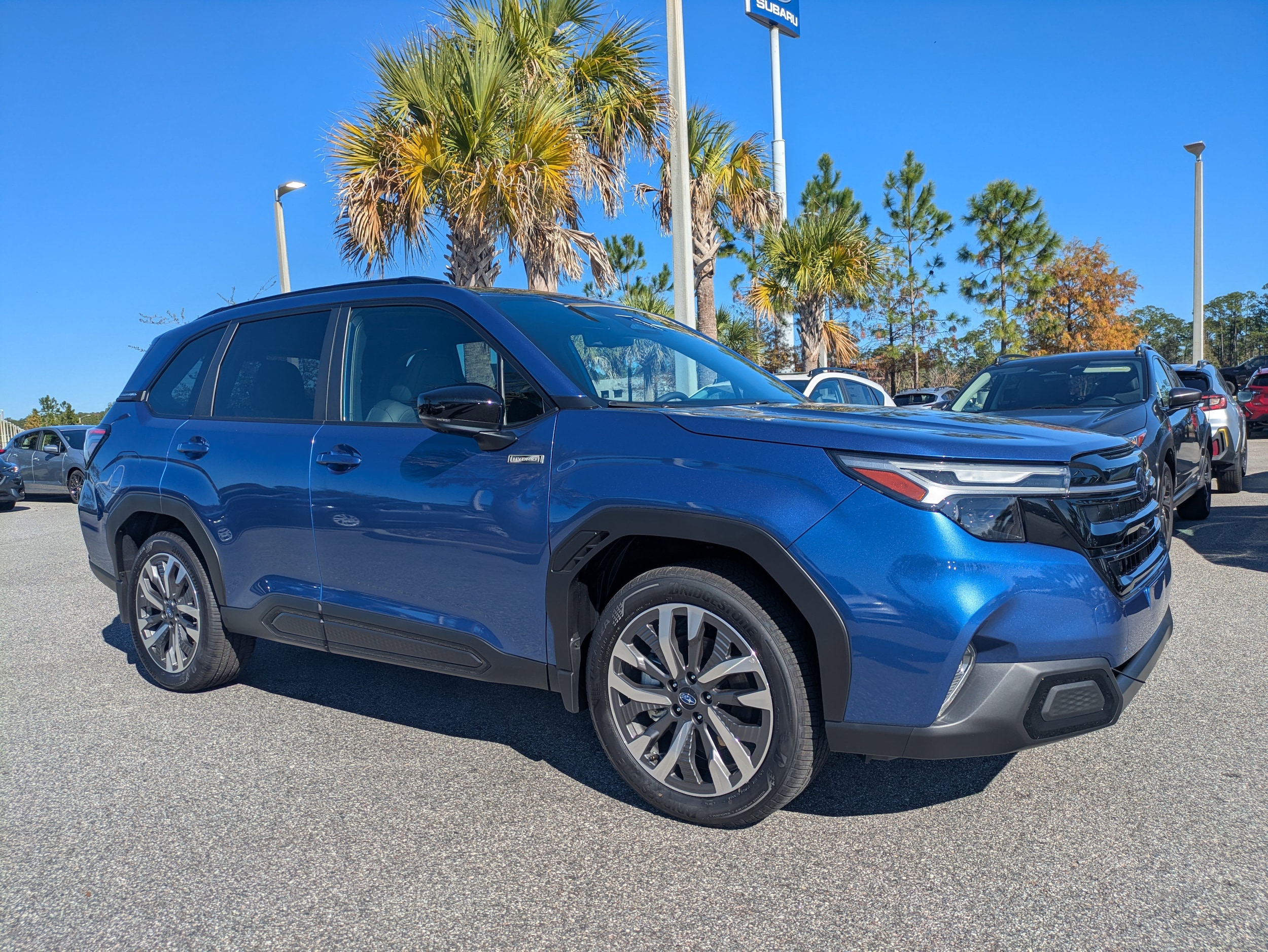 2025 Subaru Forester Touring's photo