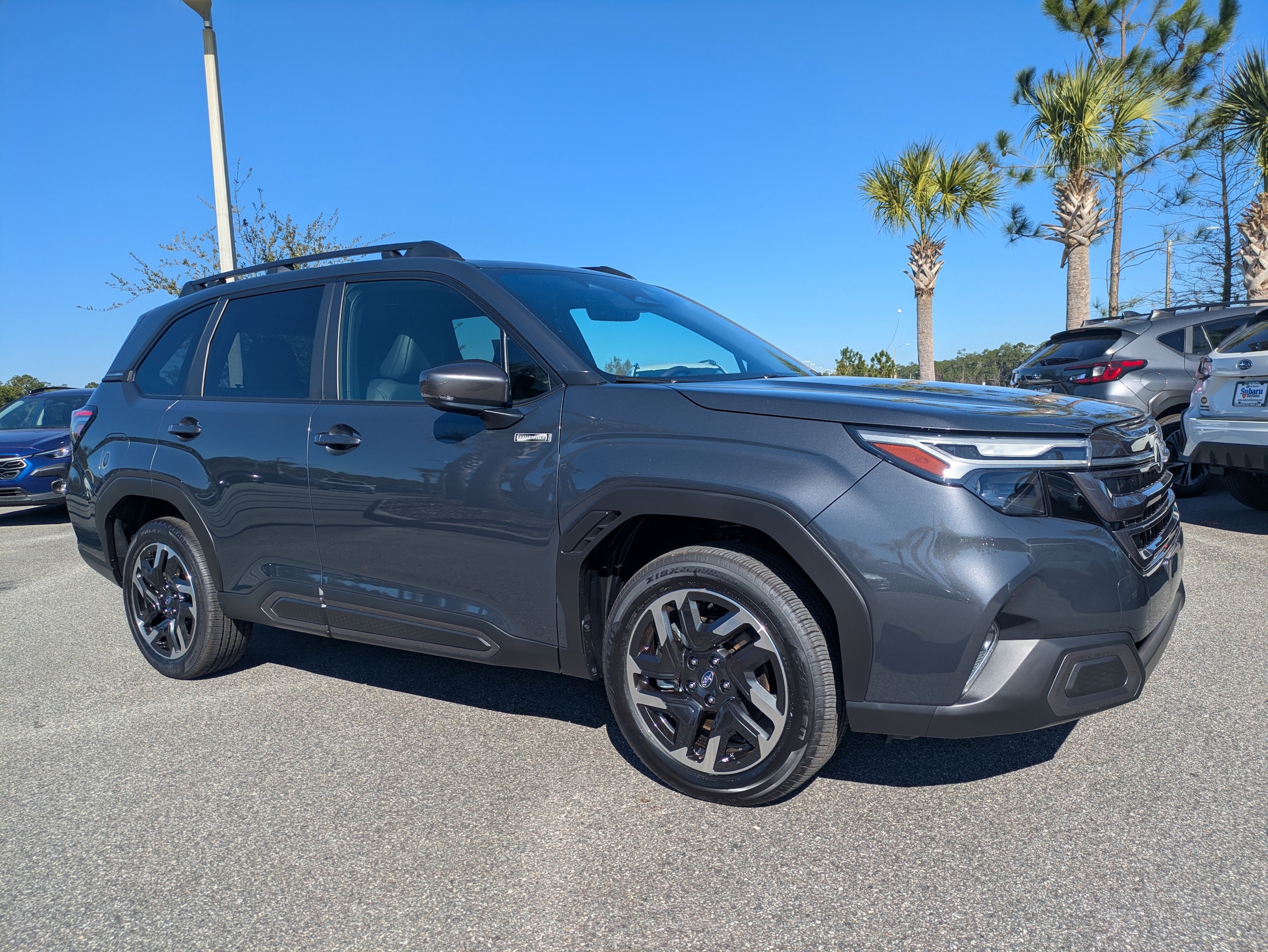 2025 Subaru Forester Limited's photo