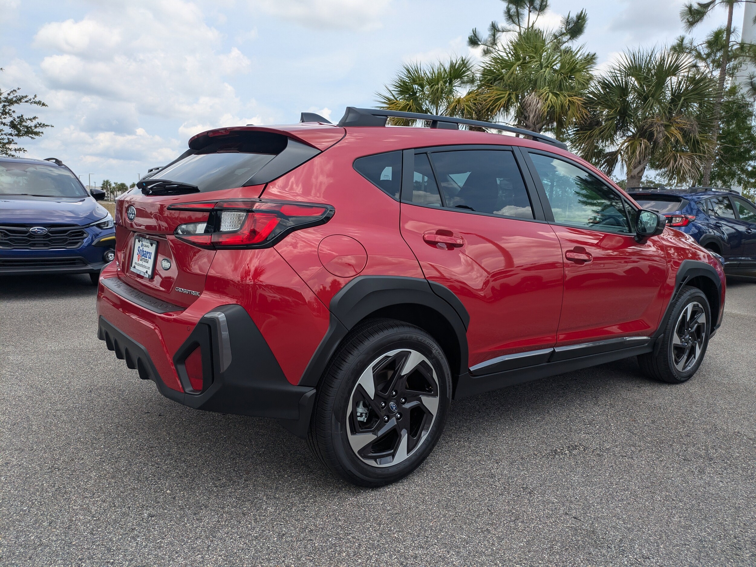 2025 Subaru Crosstrek Limited photo 4