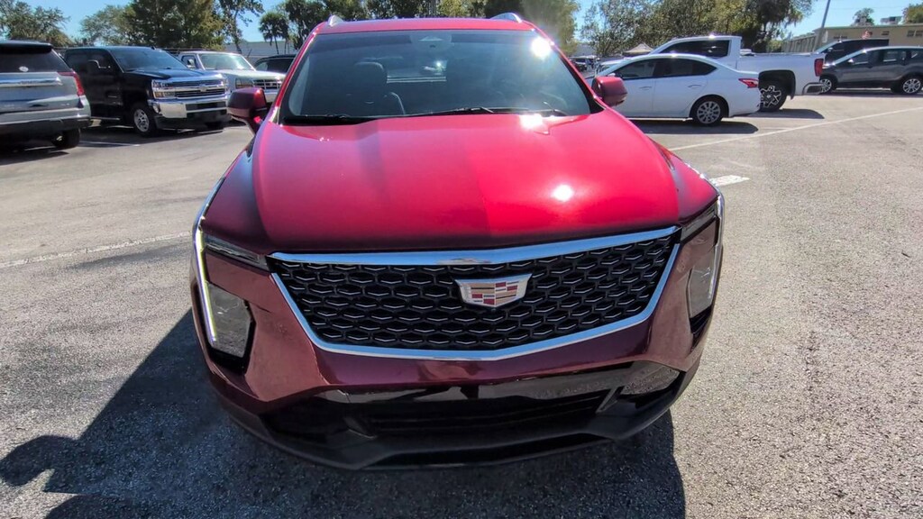 Used 2025 Cadillac XT4 FWD Premium Luxury FWD  Premium Luxury