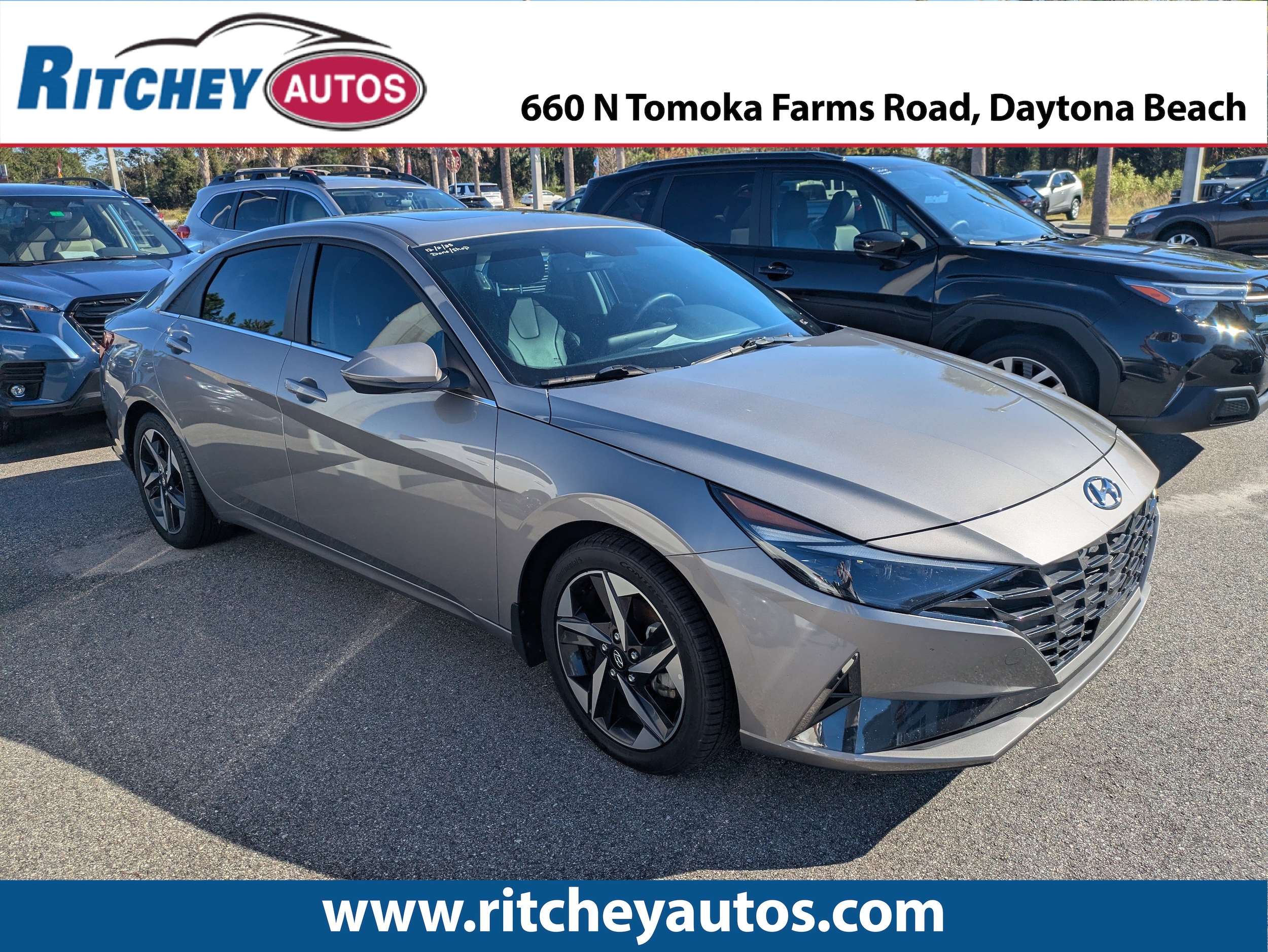 2023 Hyundai Elantra Limited's photo