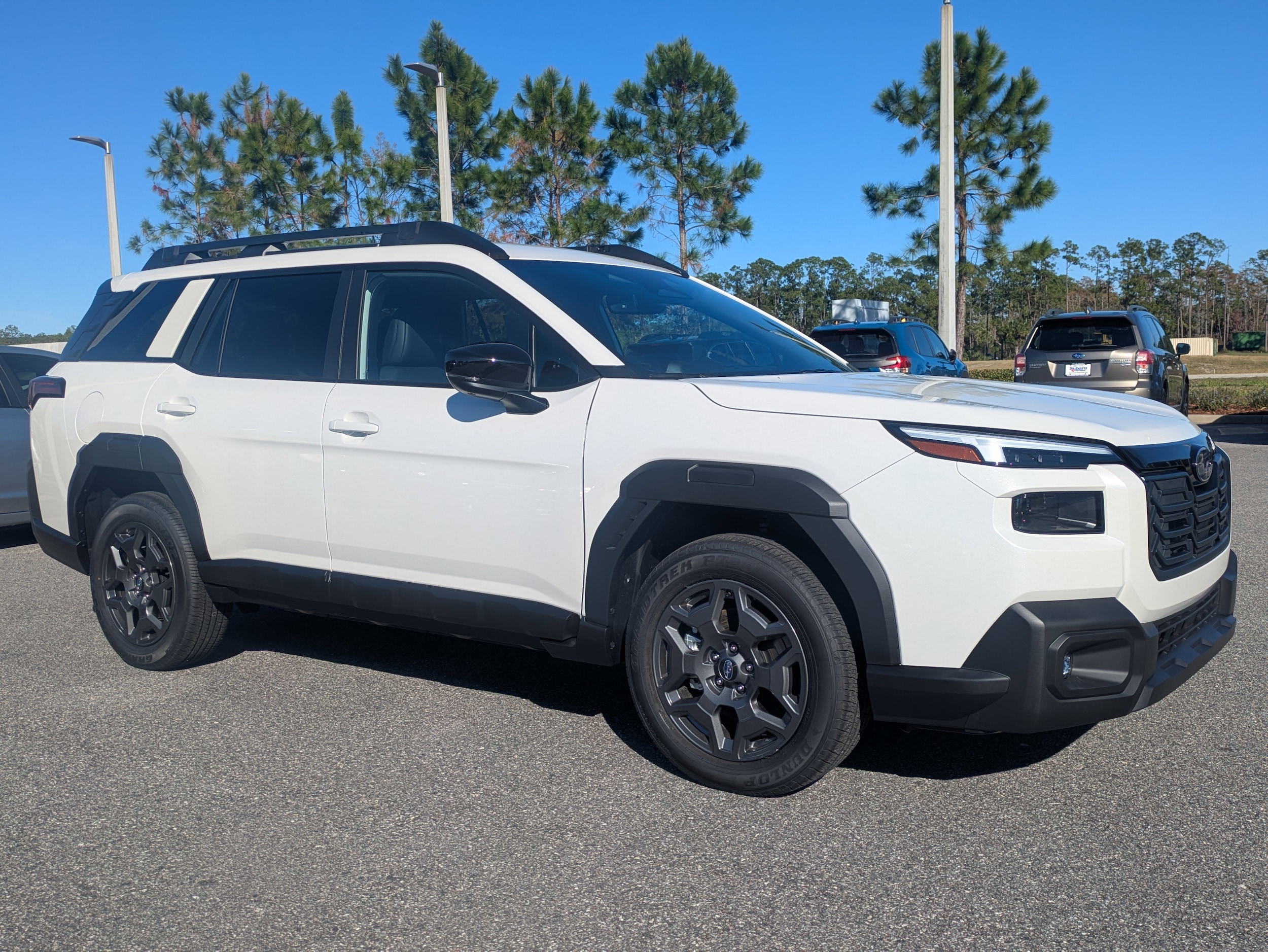 2026 Subaru Outback Premium's photo