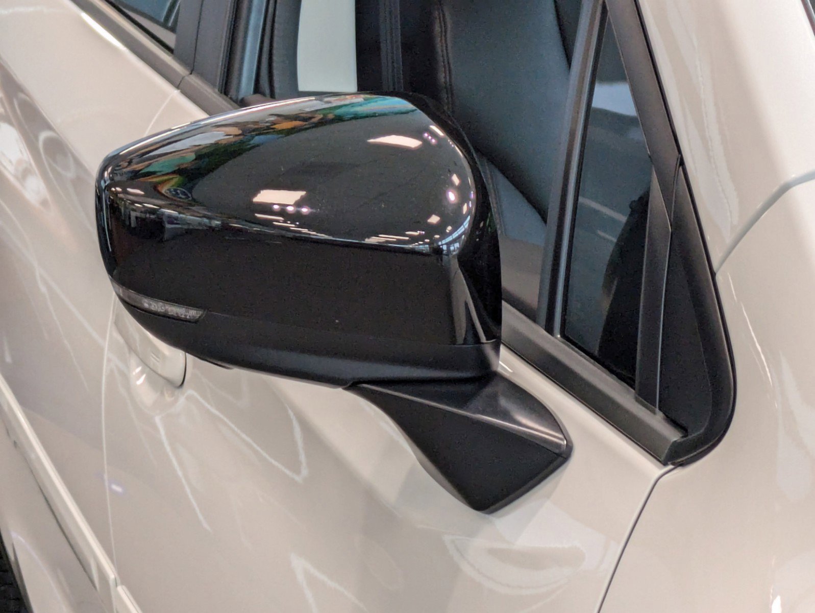 2025 Subaru Ascent Bronze Edition - Photo 9