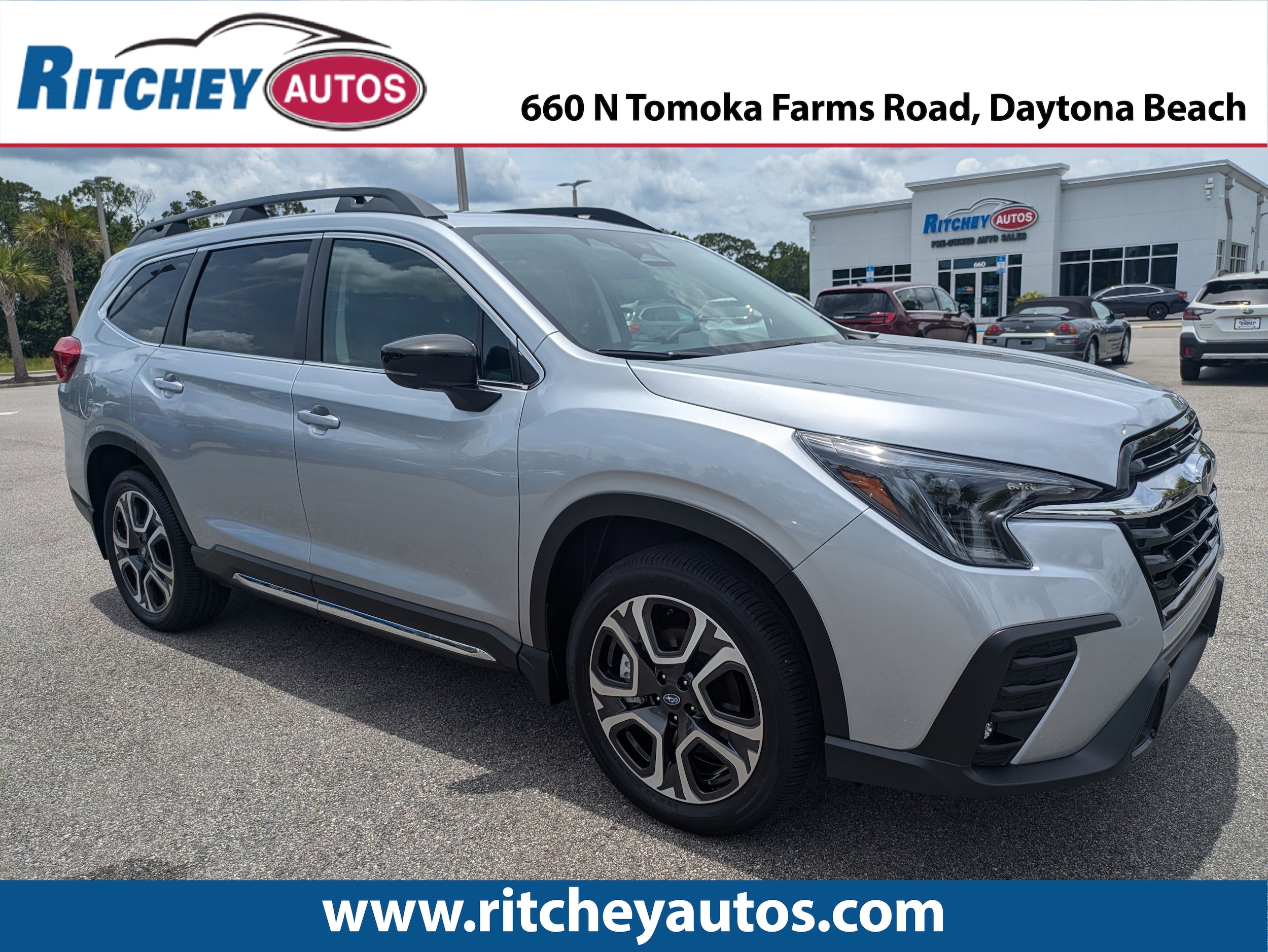 2025 Subaru Ascent Limited's photo