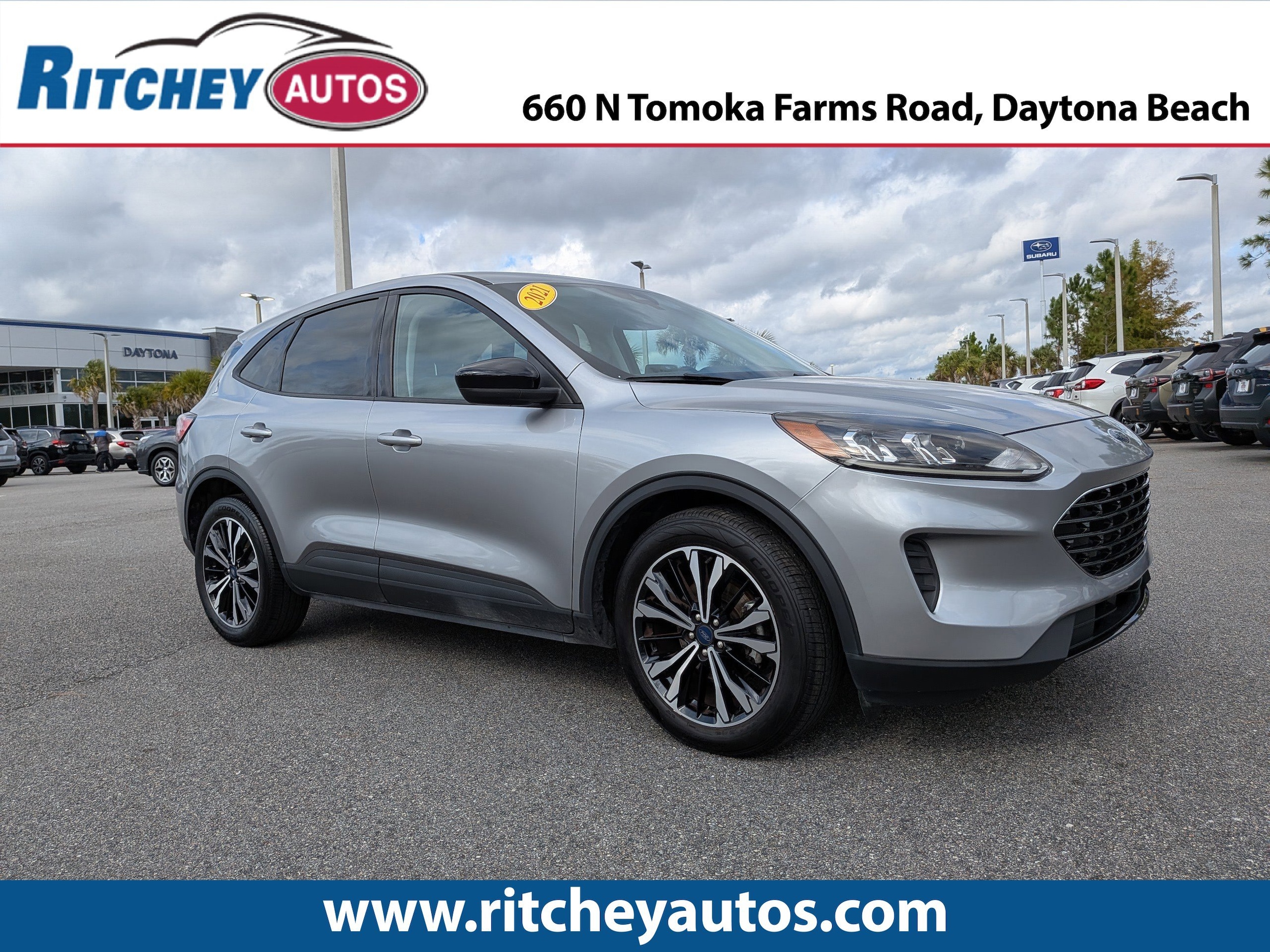 2021 Ford Escape SE's photo