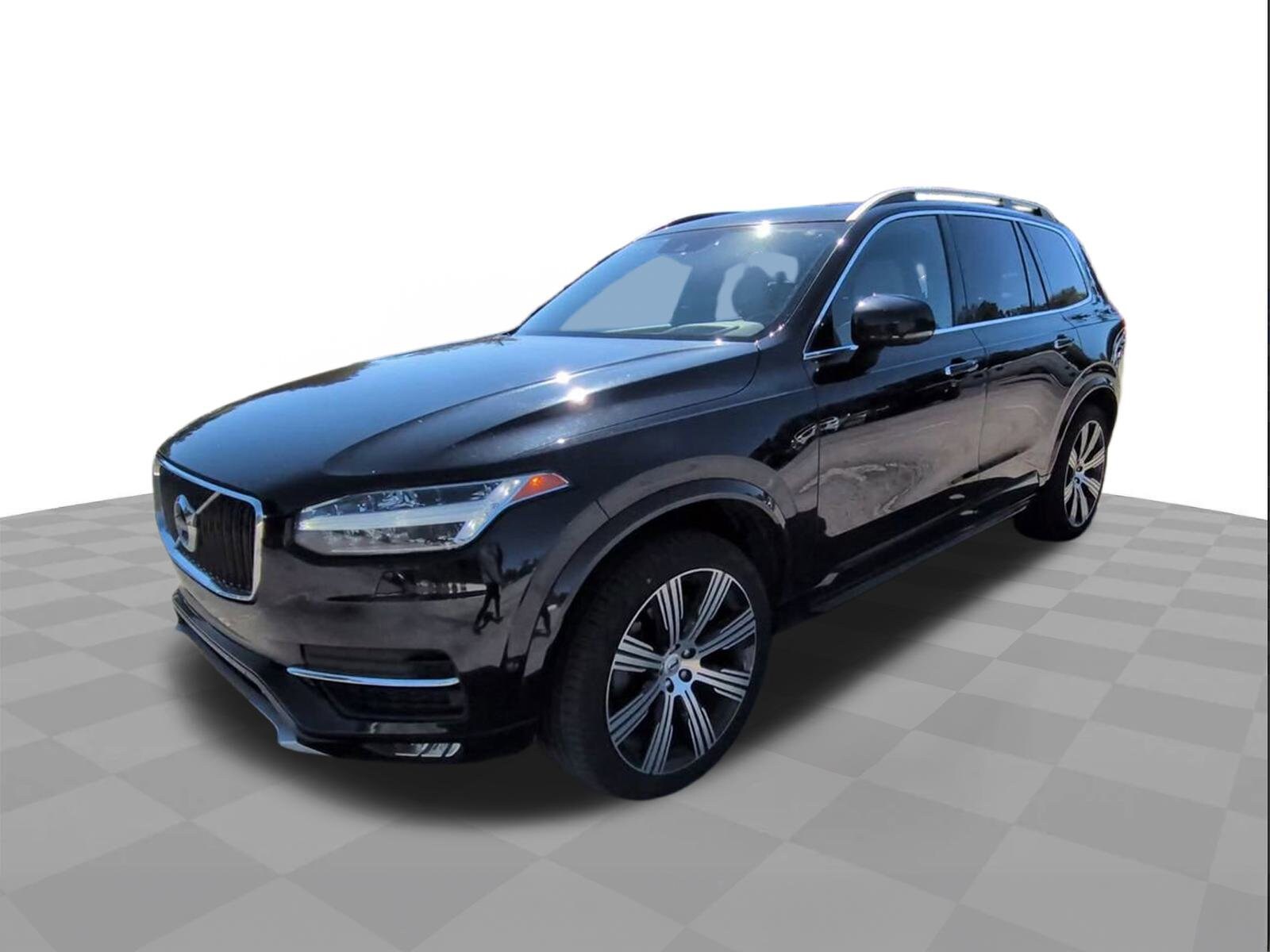 2018 Volvo XC90 Momentum T6 photo 4