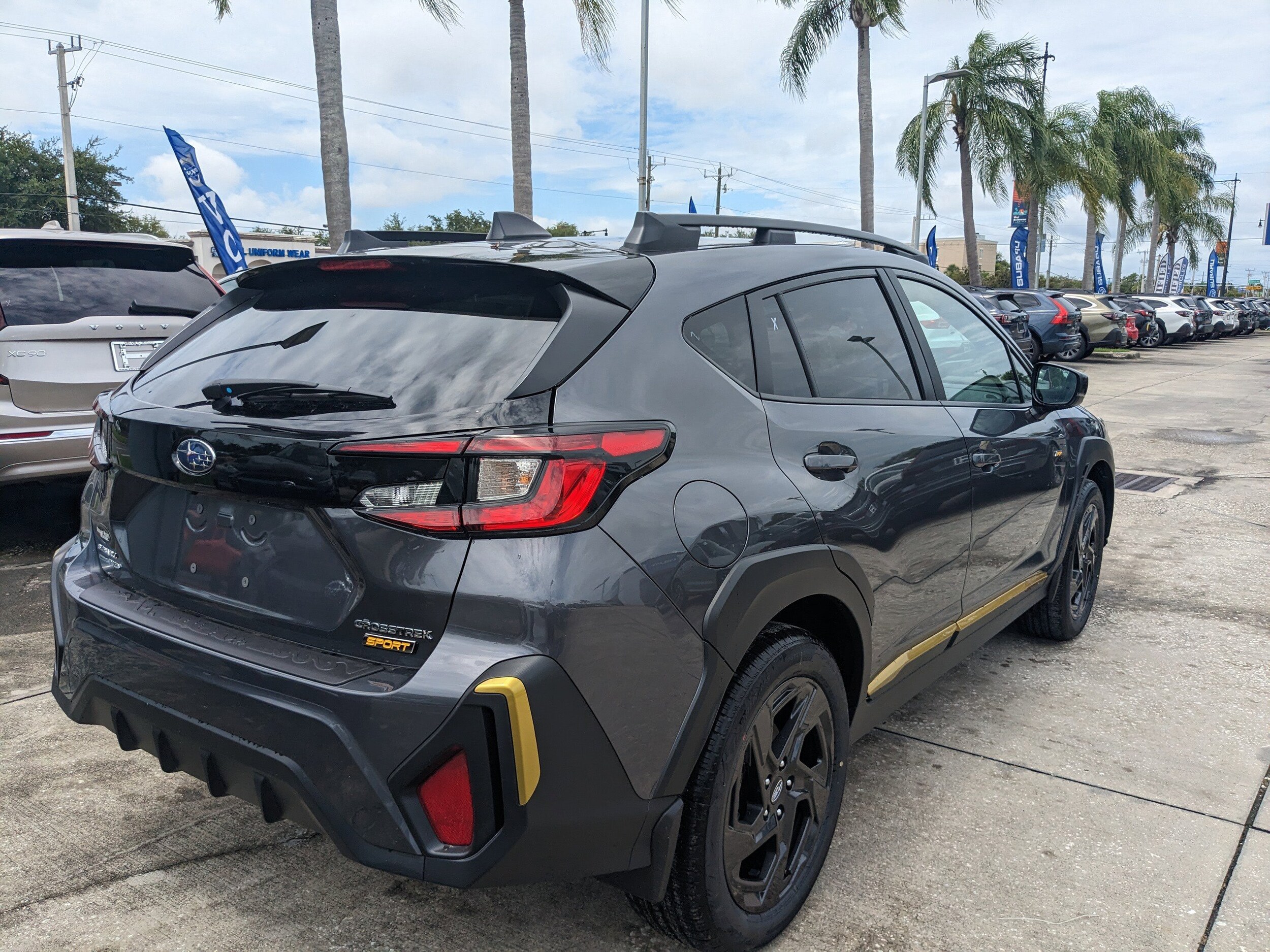 2025 Subaru Crosstrek Sport photo 3