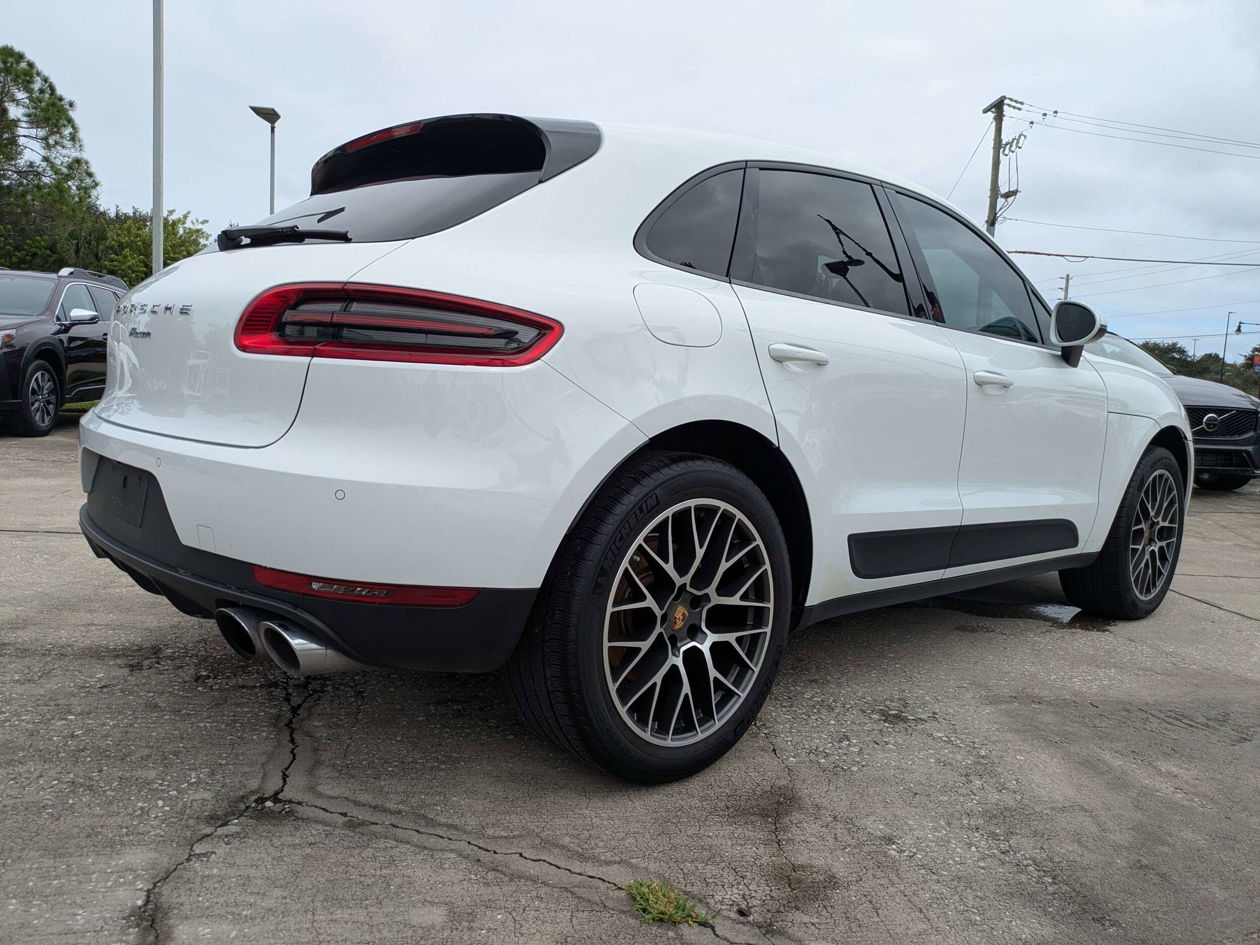 2018 Porsche Macan photo 4