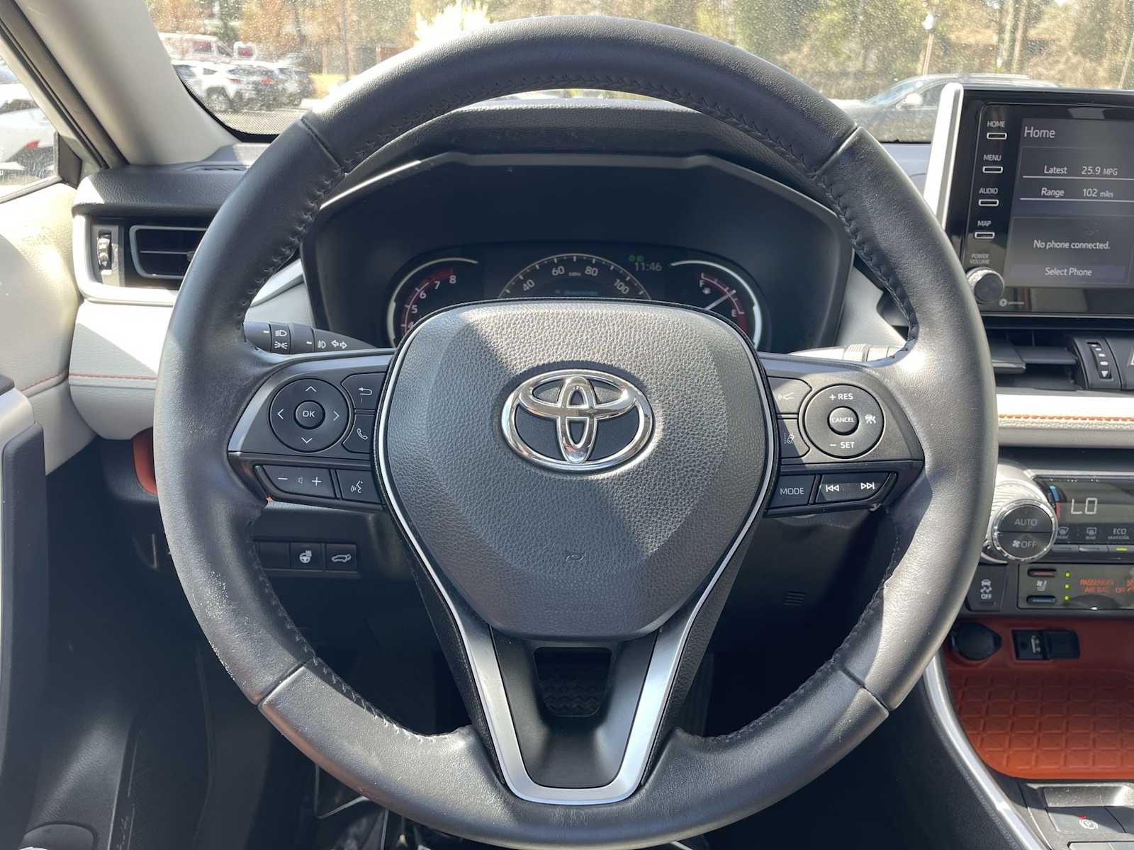 Thumbnail: 2019 Toyota RAV4 - 15