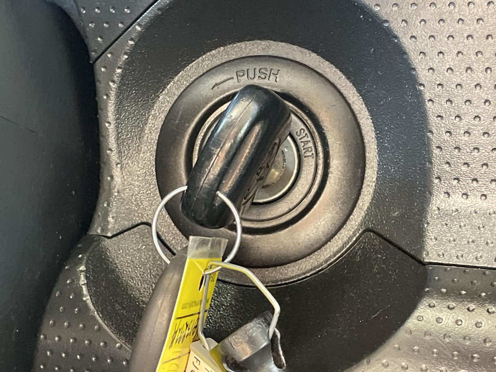 Thumbnail: 2013 Toyota FJ Cruiser - 23