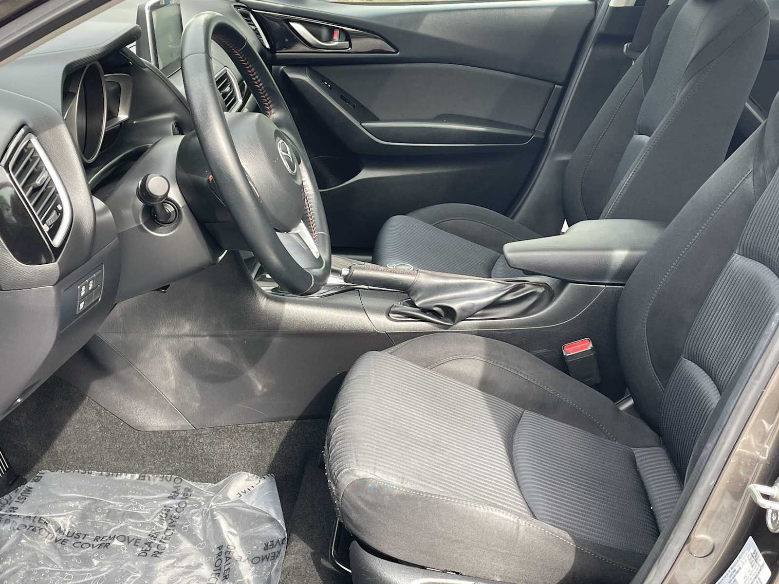 Thumbnail: 2016 Mazda Mazda3 - 10