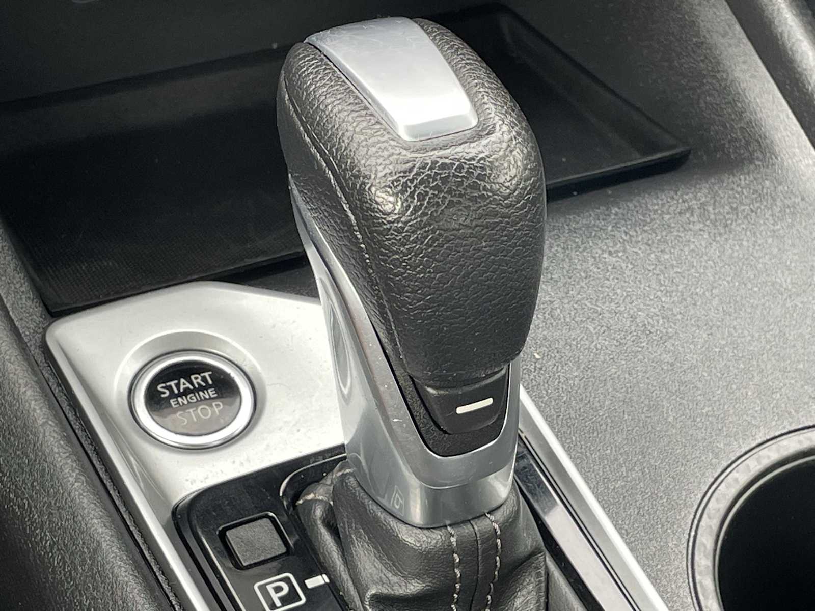 Thumbnail: 2020 Nissan Altima - 20