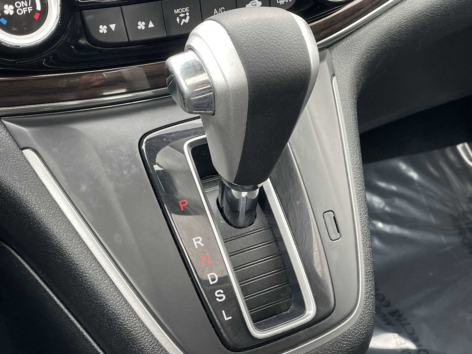 Thumbnail: 2016 Honda CR-V - 21