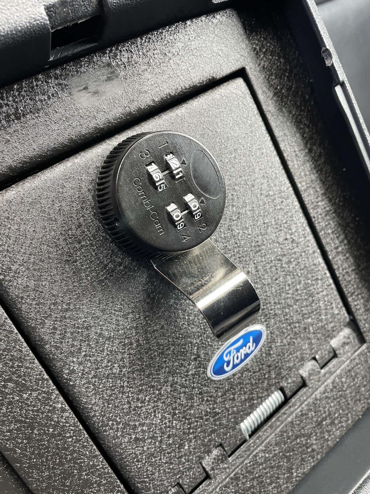 Thumbnail: 2022 Ford Bronco - 26