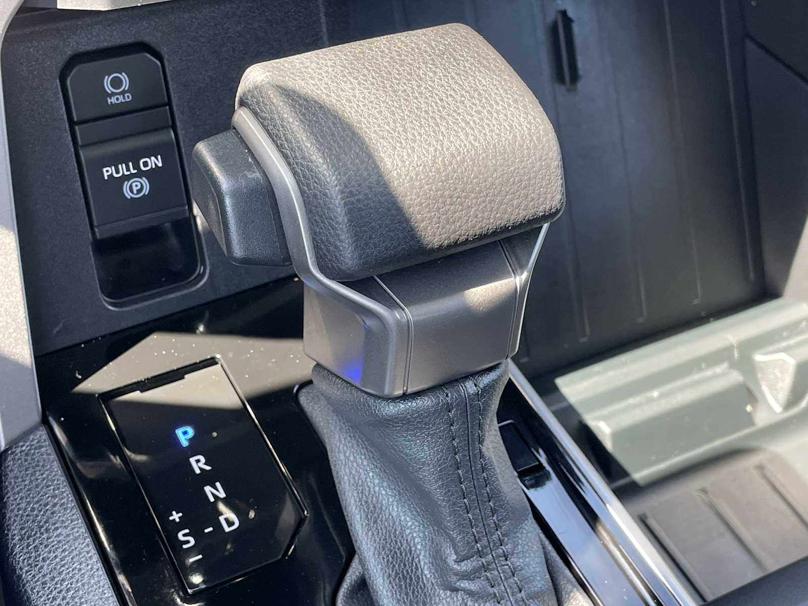 Thumbnail: 2023 Toyota Tundra - 20