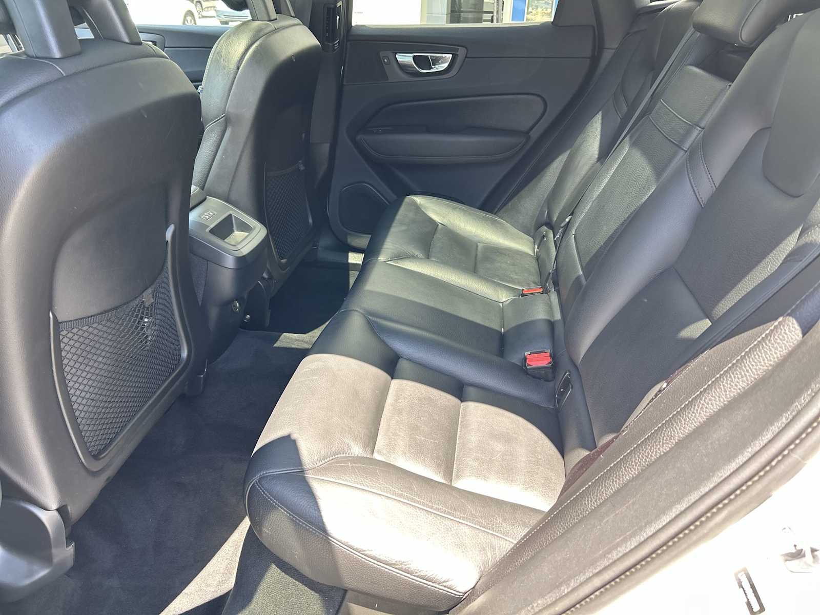 Thumbnail: 2019 Volvo XC60 - 9