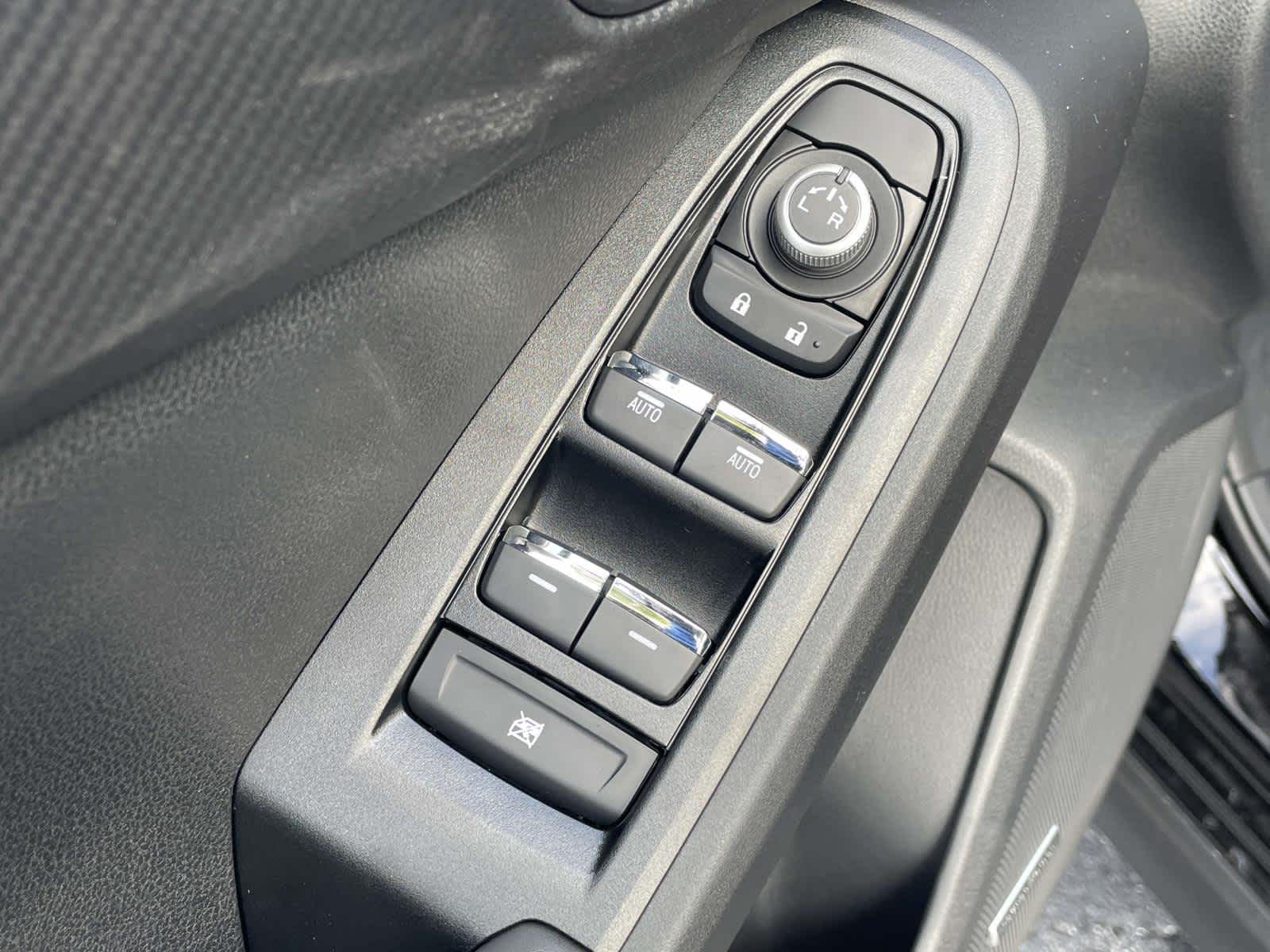 Thumbnail: 2025 Subaru Crosstrek - 8