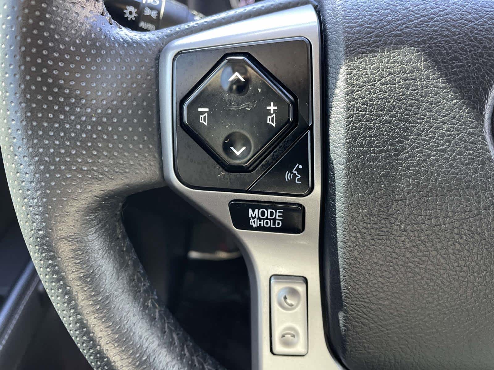 Thumbnail: 2023 Toyota 4Runner - 14