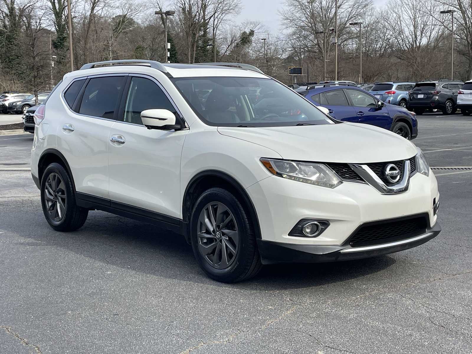 Thumbnail: 2016 Nissan Rogue - 4