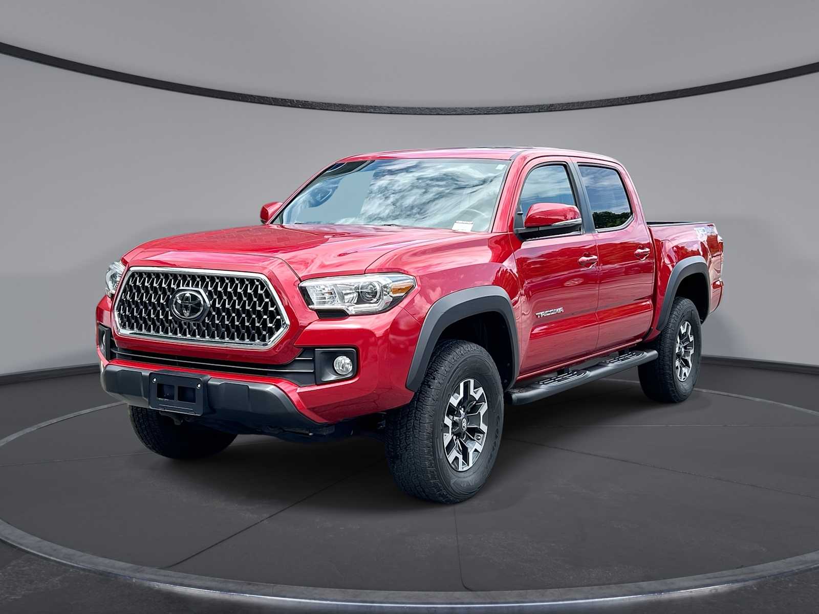 Thumbnail: 2019 Toyota Tacoma - 1