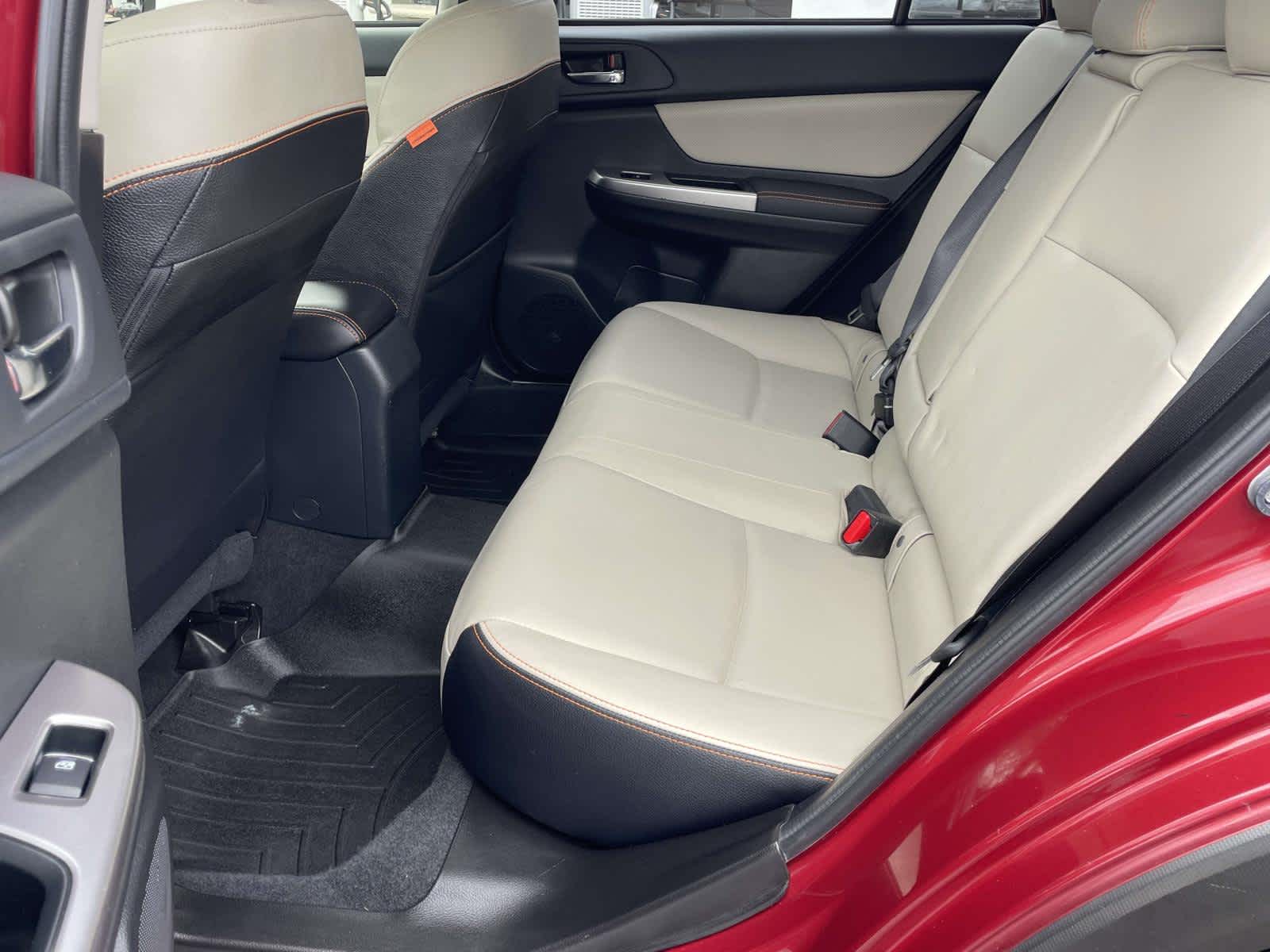 Thumbnail: 2016 Subaru Crosstrek - 10