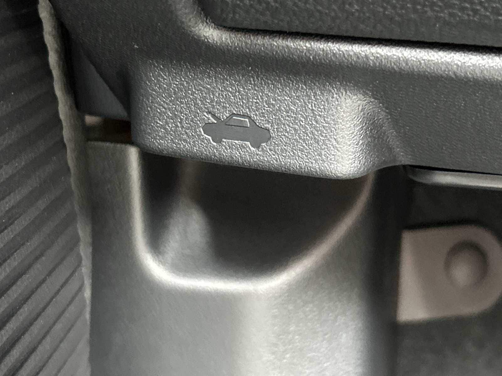 Thumbnail: 2026 Subaru Outback - 25