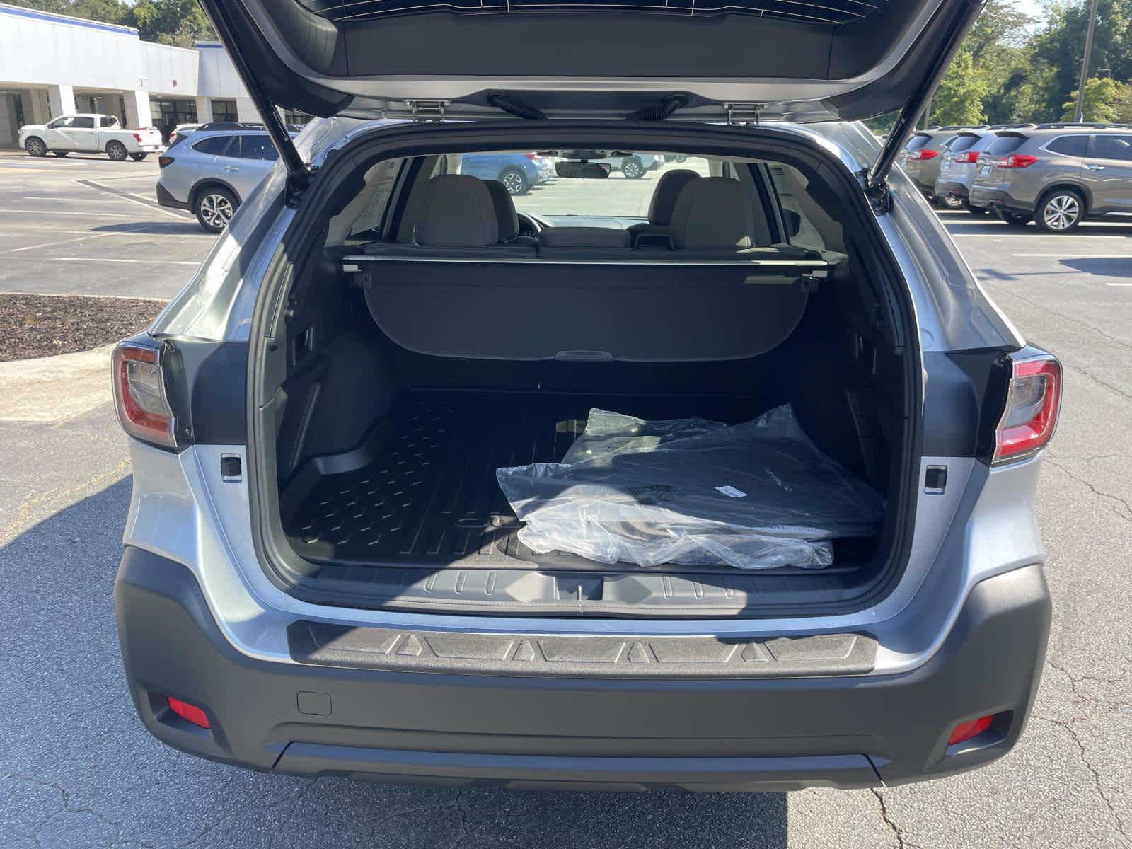 Thumbnail: 2025 Subaru Outback - 4