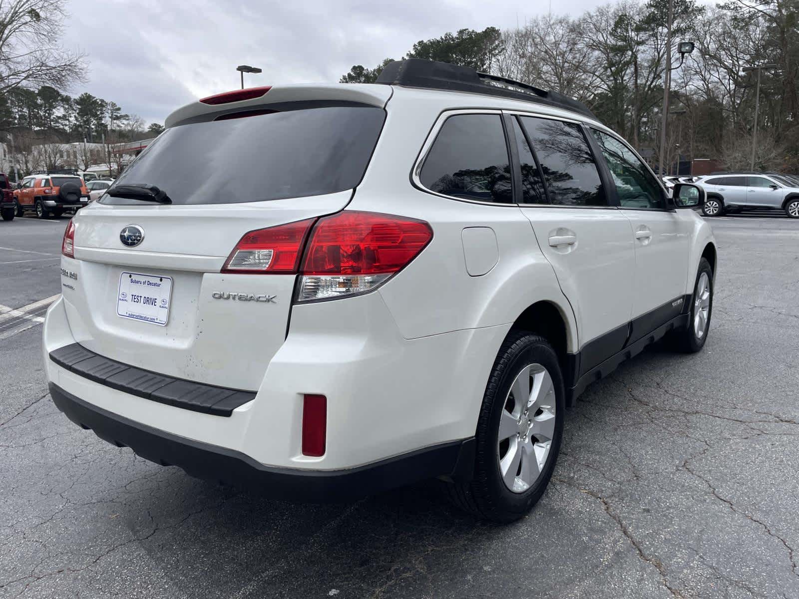 Thumbnail: 2011 Subaru Outback - 5