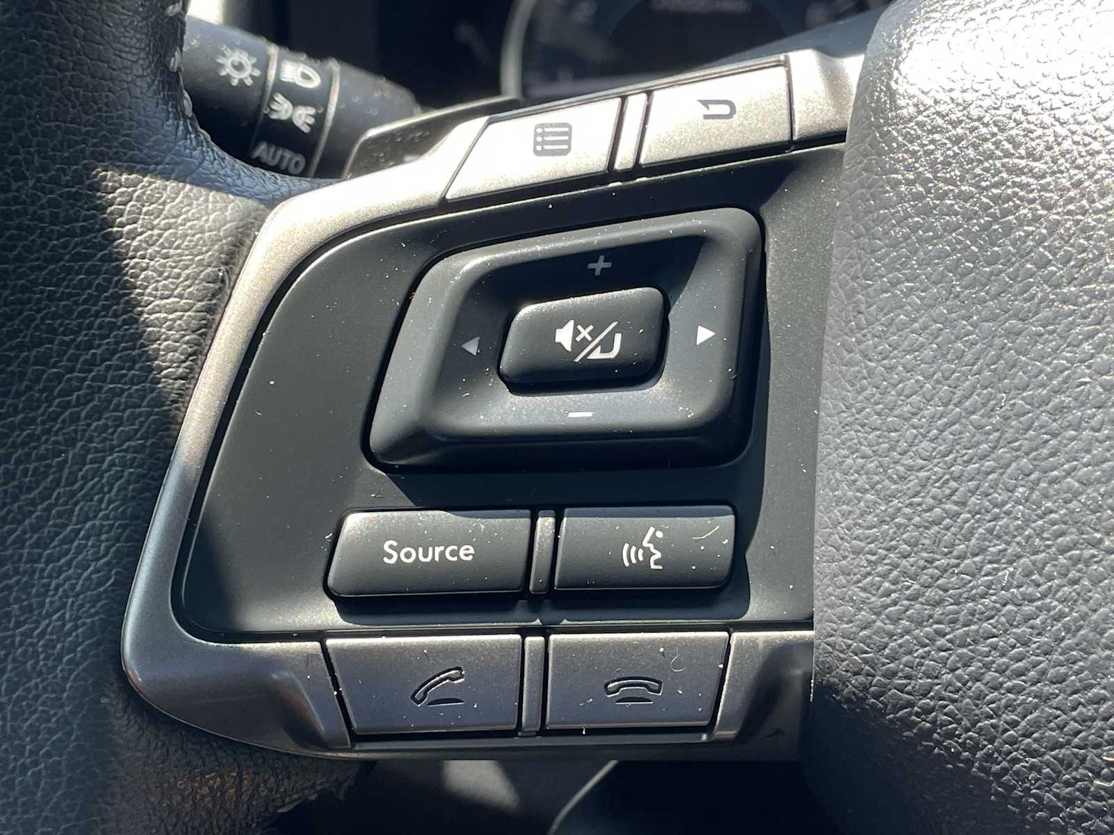 Thumbnail: 2015 Subaru XV Crosstrek - 15