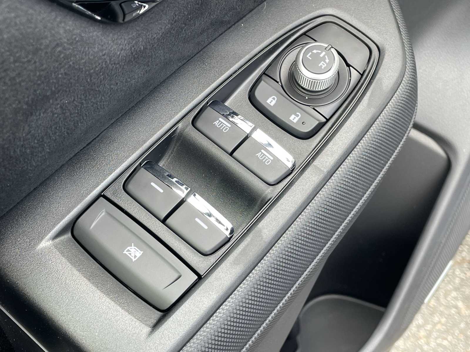 Thumbnail: 2026 Subaru Forester - 13